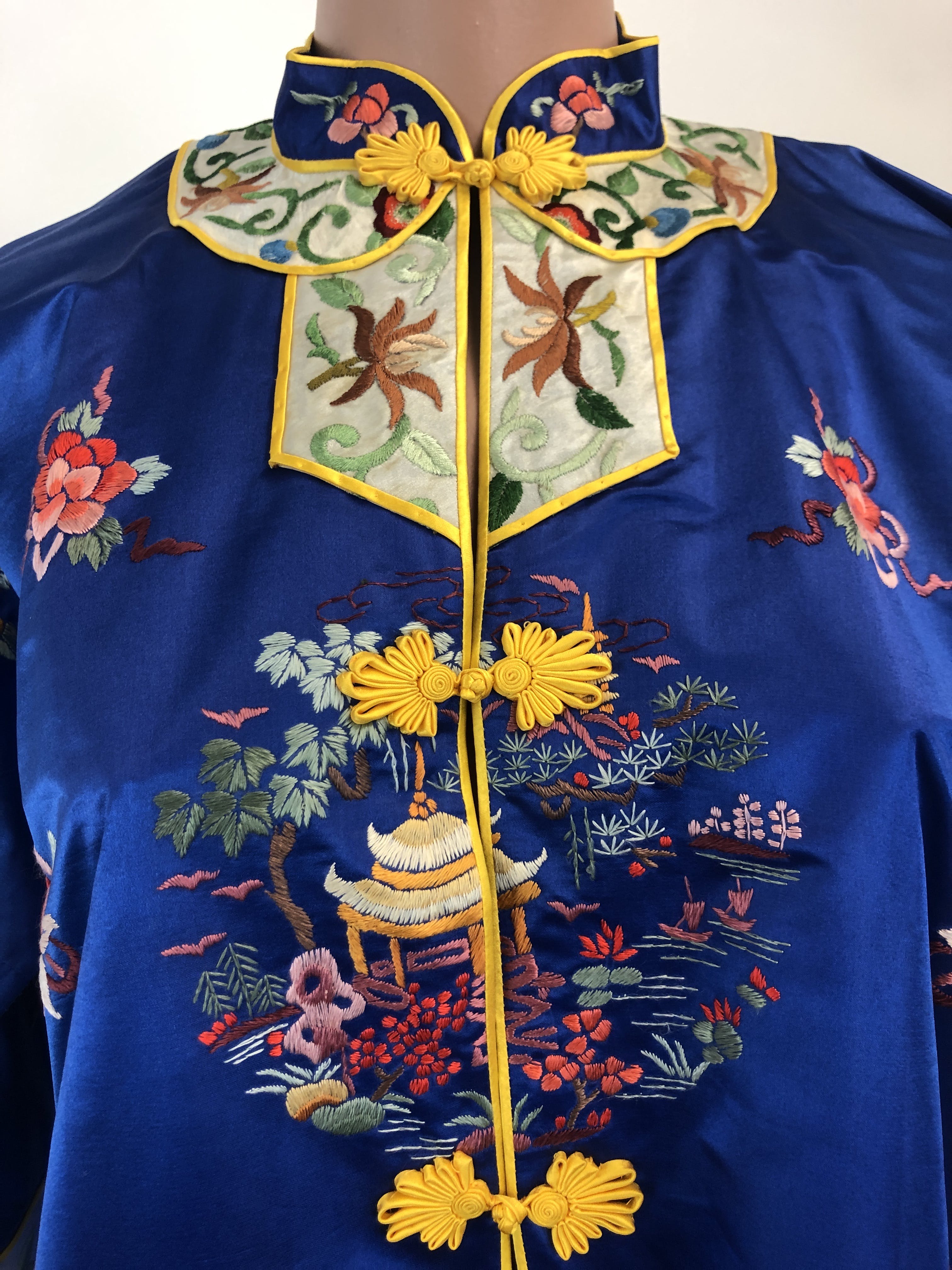 Vintage 60's Chinese Silk Embroidered Jacket by Esme | Shop THRILLING