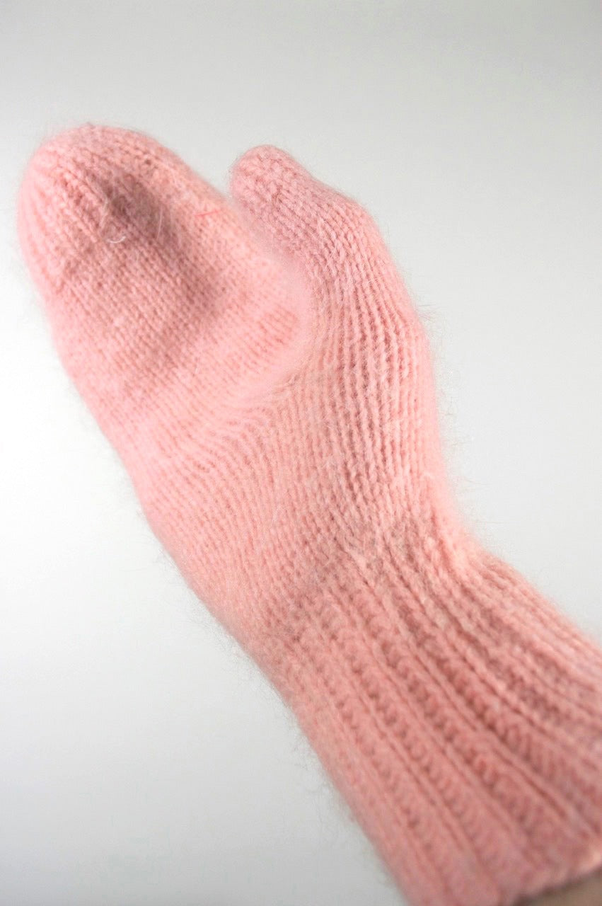 Vintage 50s Pink Angora Fuzzy Mittens Shop THRILLING
