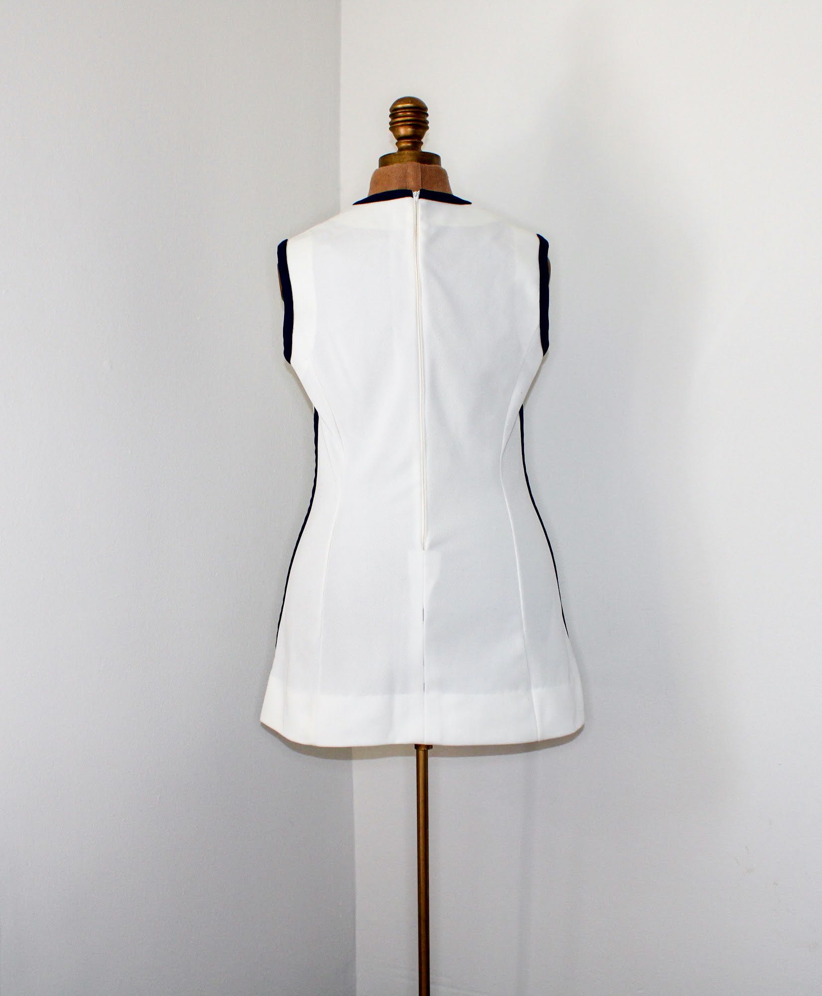 Lacoste tennis store dress vintage