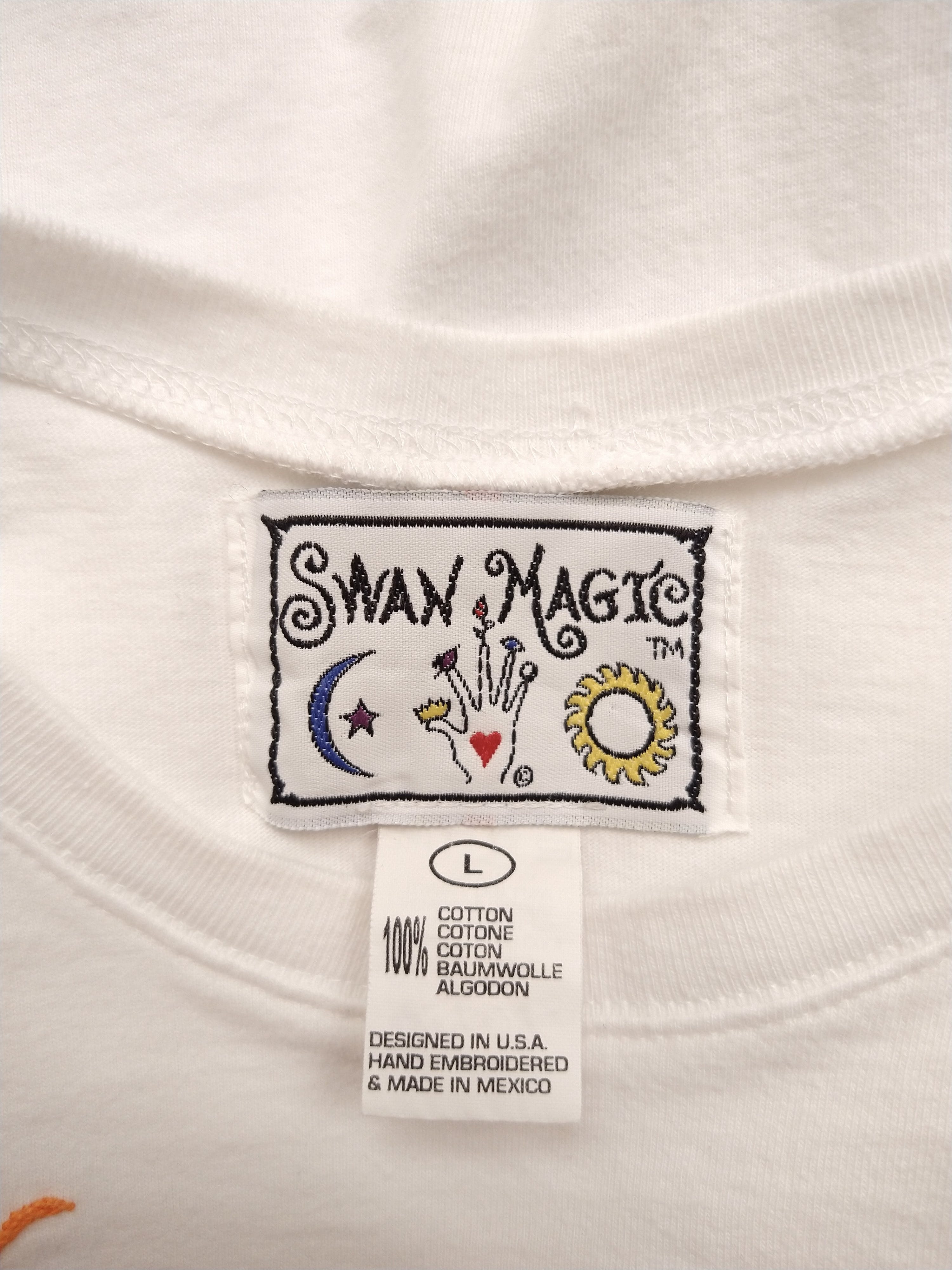 Vintage Thrift 90's Swan Magic Louisiana Embroidered Tee, White, XL