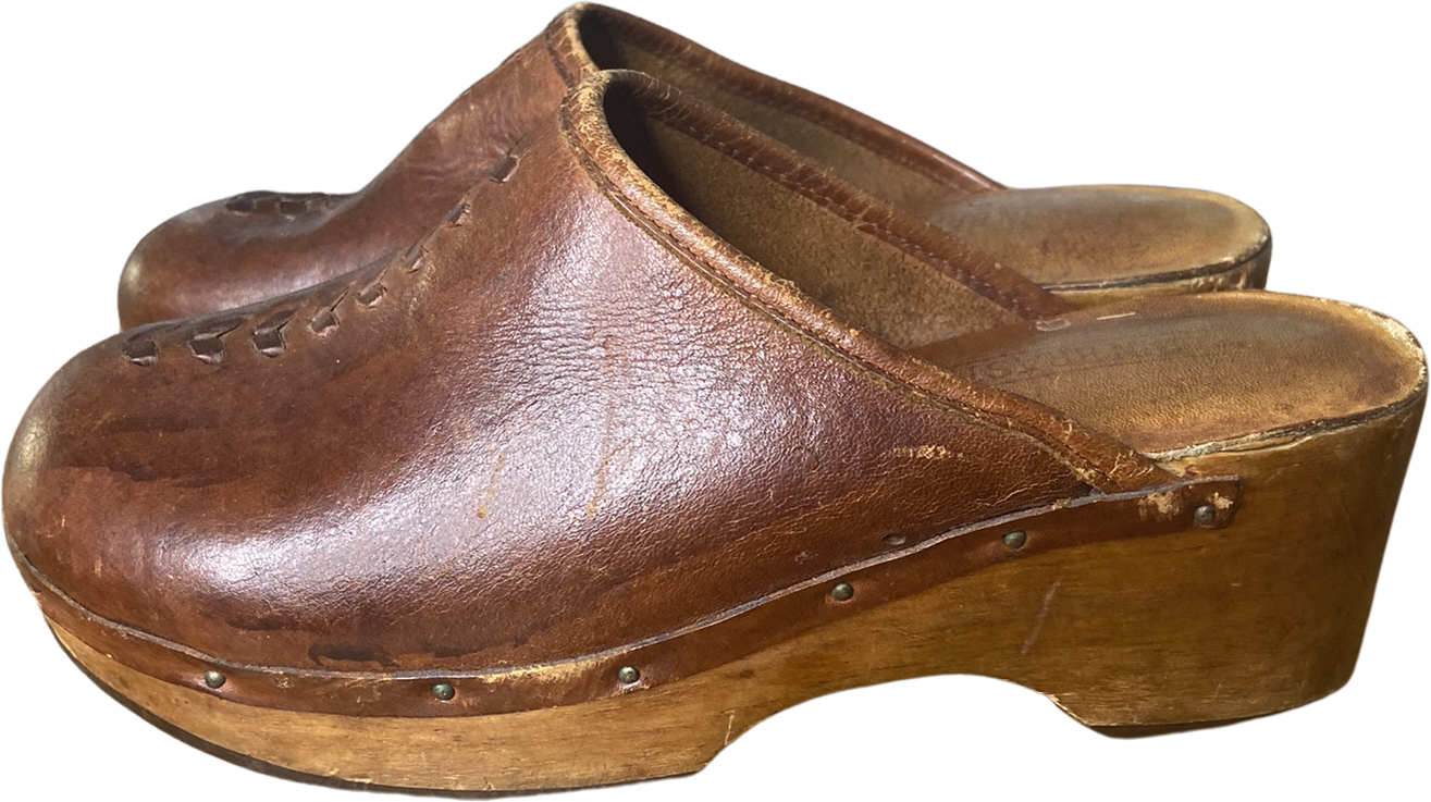 70s 2024 wooden clogs