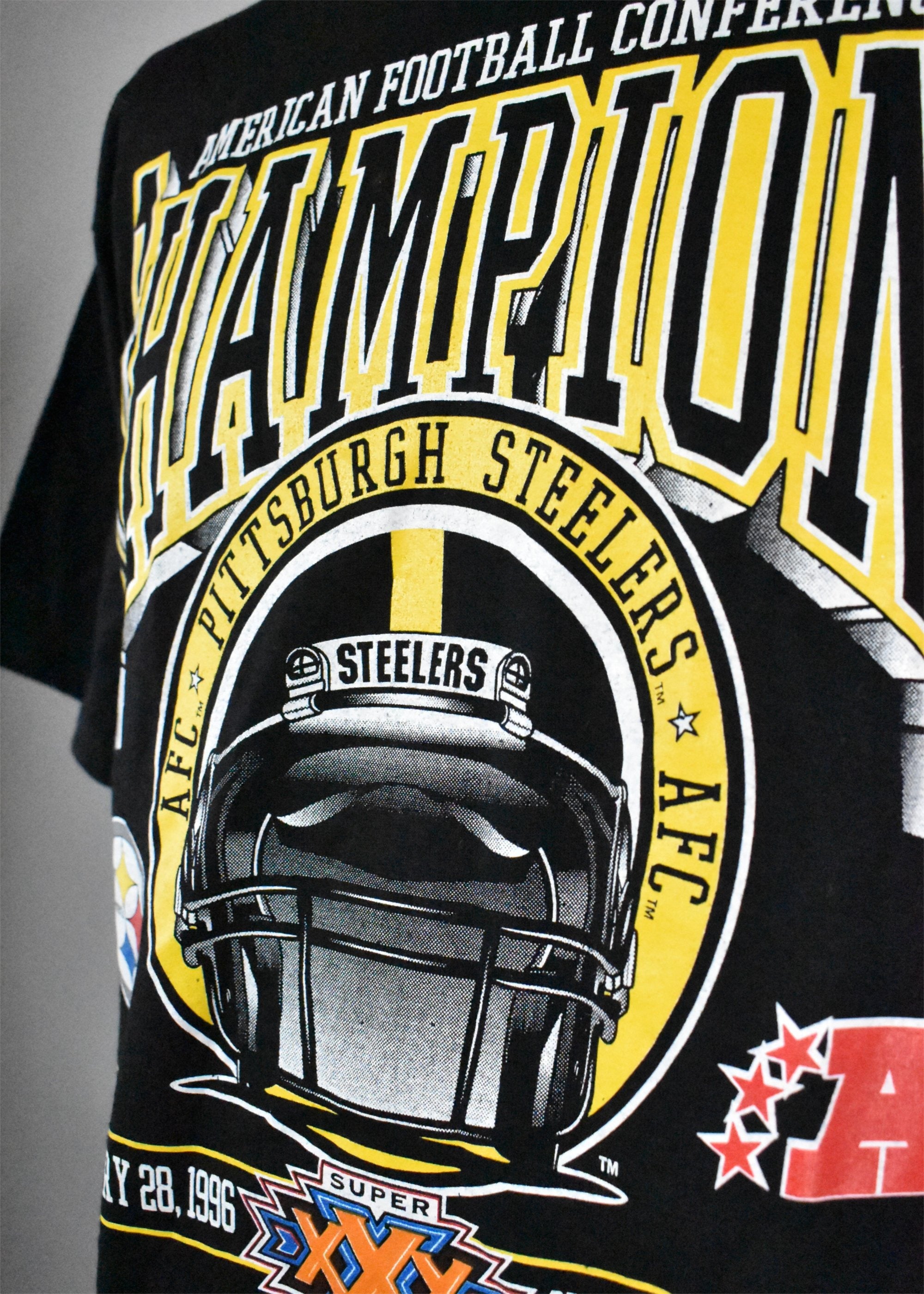 Black NFL Steelers 5x SuperBowl Champions Vintage Shirt - NVDTeeshirt