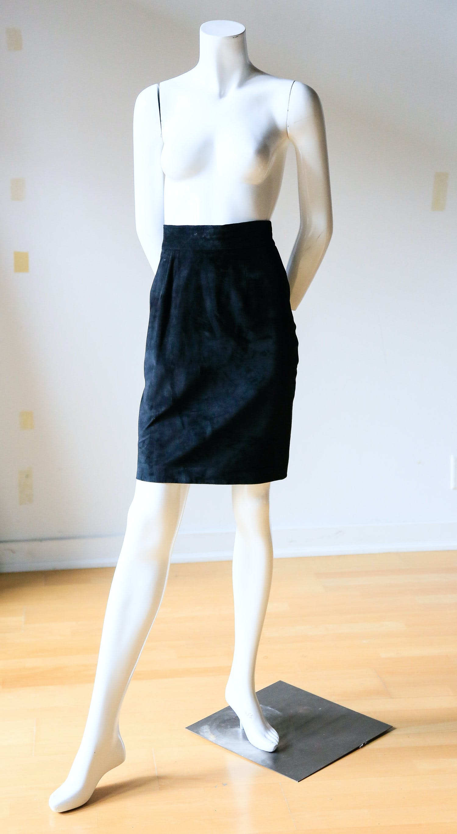 Danier leather pencil outlet skirt