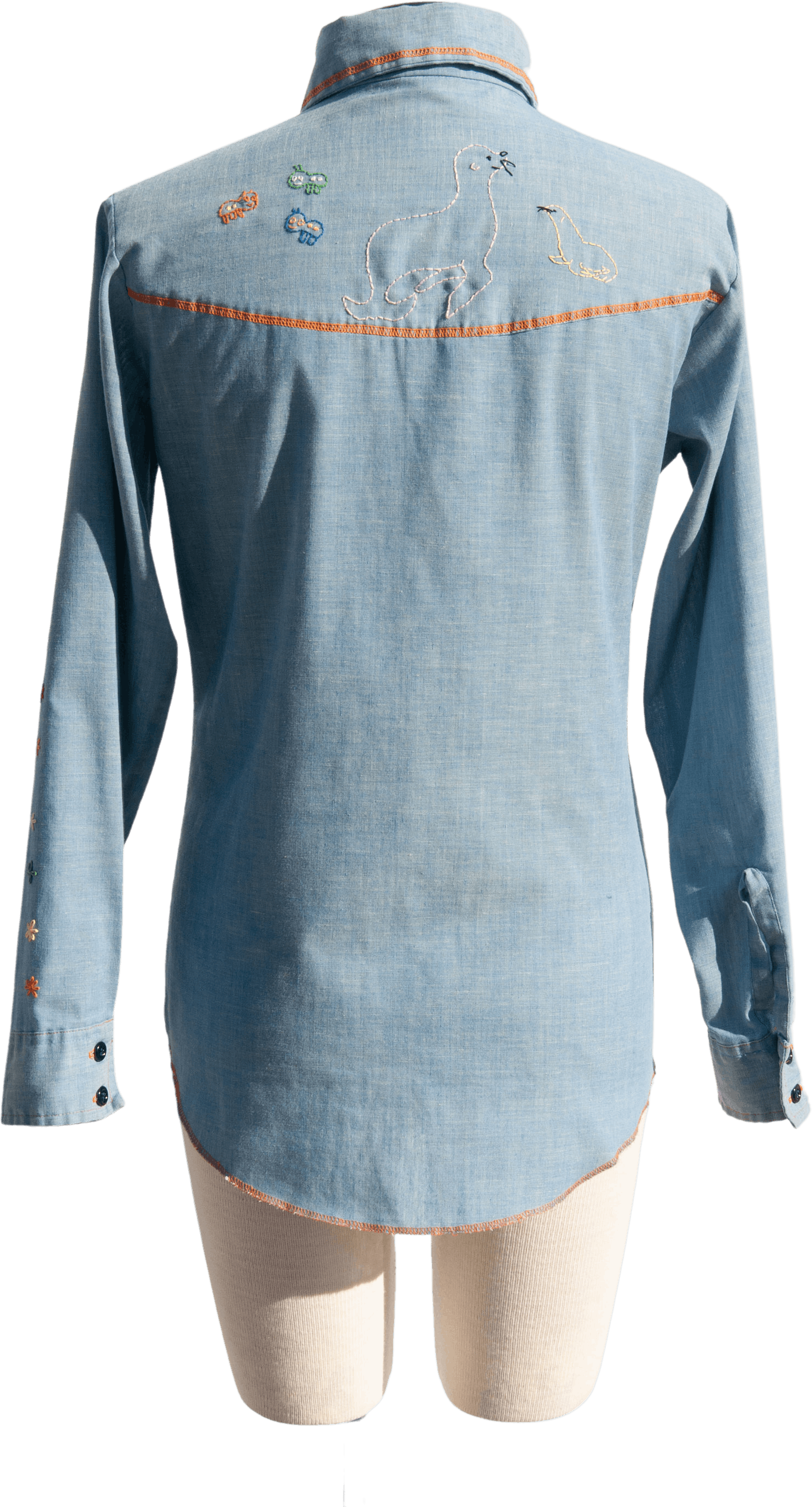 Vintage 70’s Light Chambray Character Embroidery Button Up by J.C ... Vintage 70’s Light Chambray Character Embroidery Button Up by J.C ...