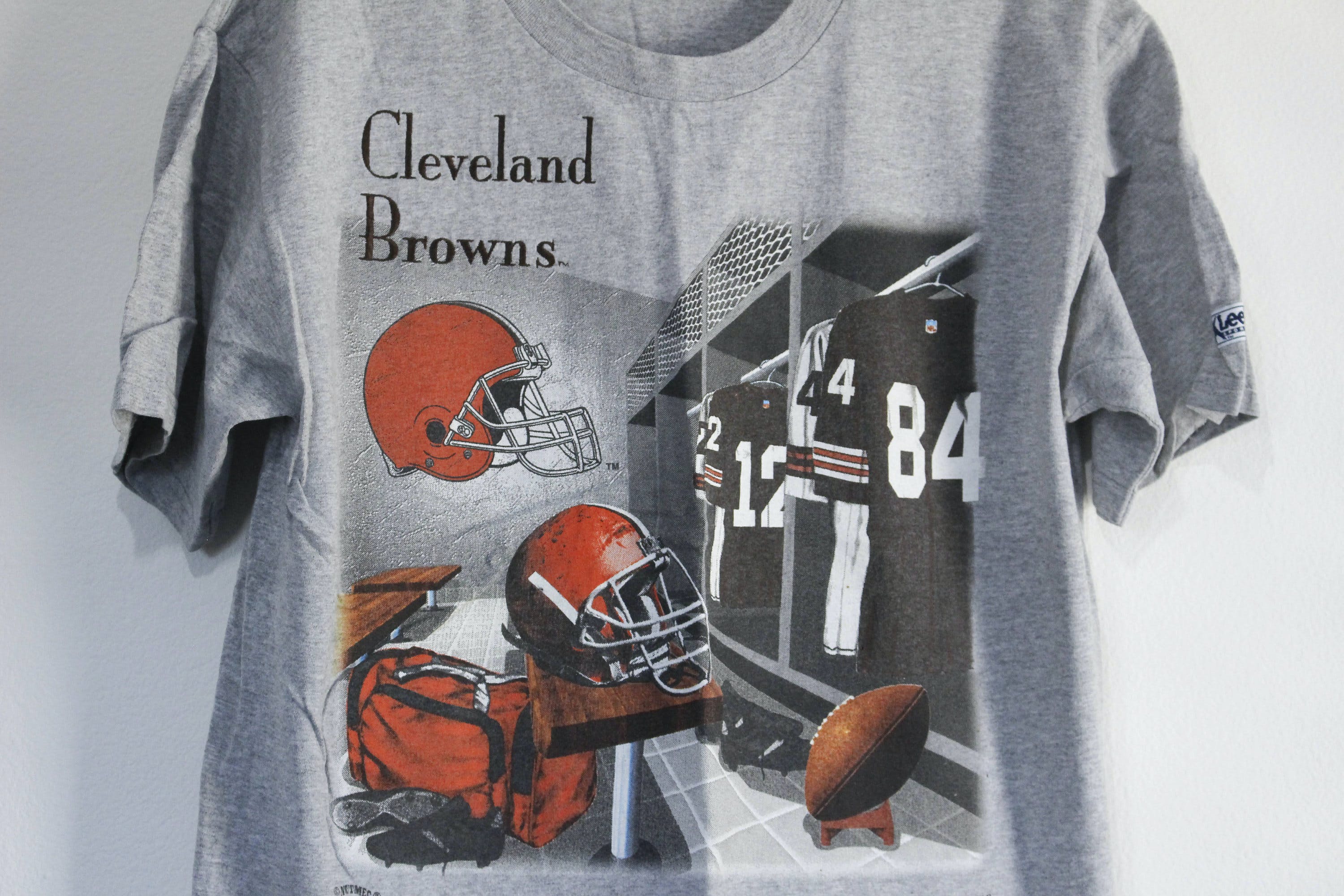 Isochrone Vintage Cleveland Browns Football NFL T Shirt Medium