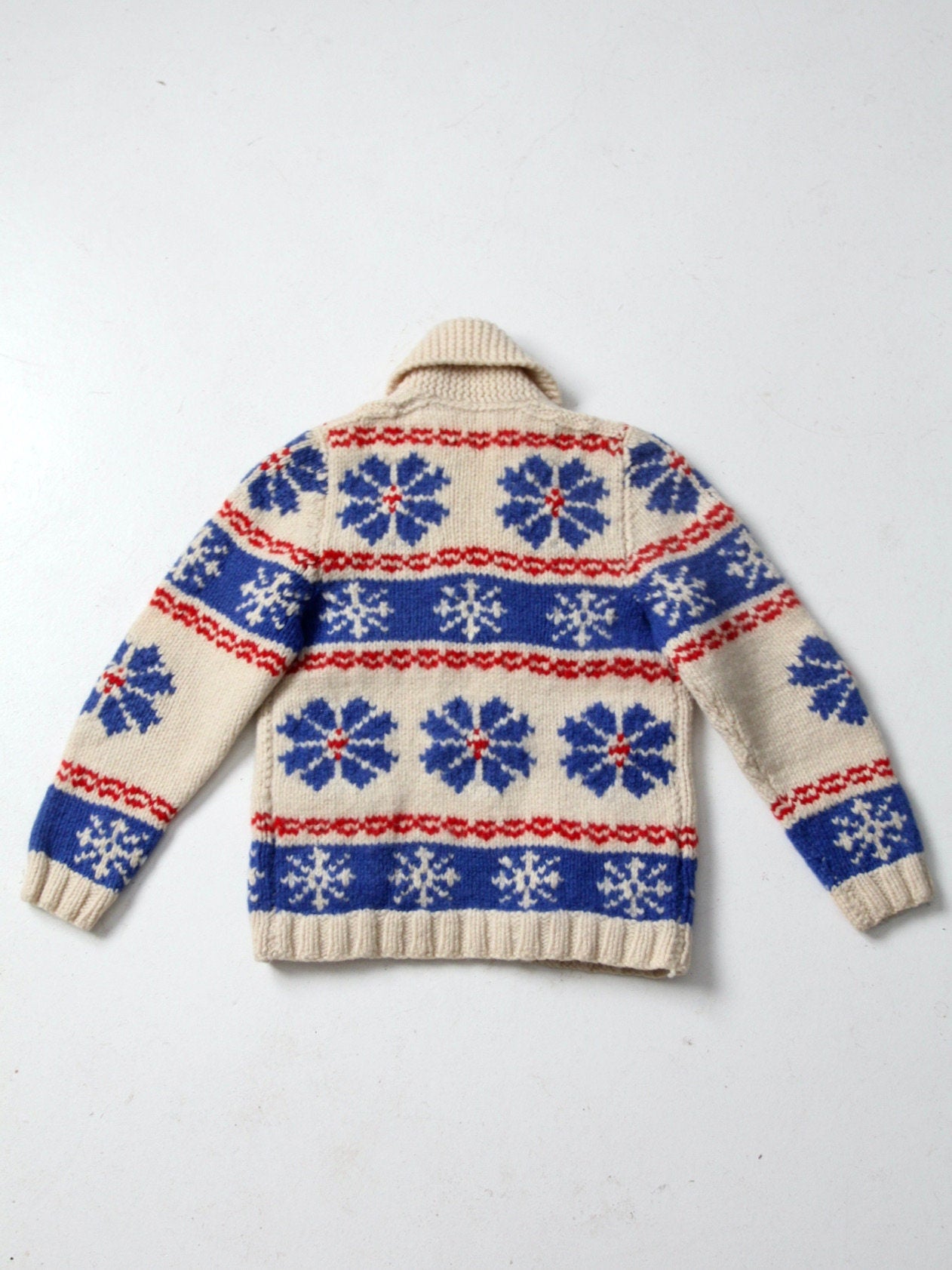 Authentic Cowichan Wool Knit Jacket Sweater Large / snowflake / zipper  Sweater coat Handknit Rustic Jumper Zip up thick winter handmade