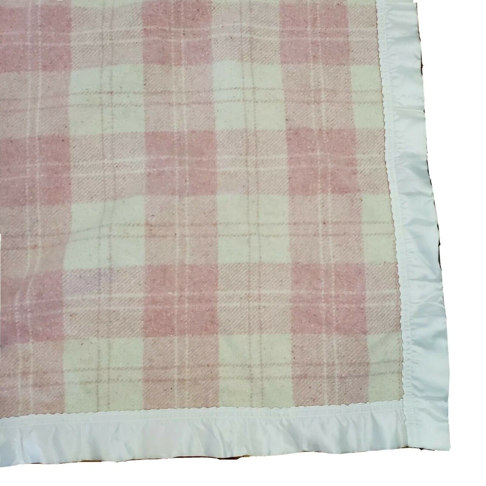 Classic Collection Monogram Plaid 130x200 cm - Plaids & Blankets New Zeeland Wool Beige - THMOBE