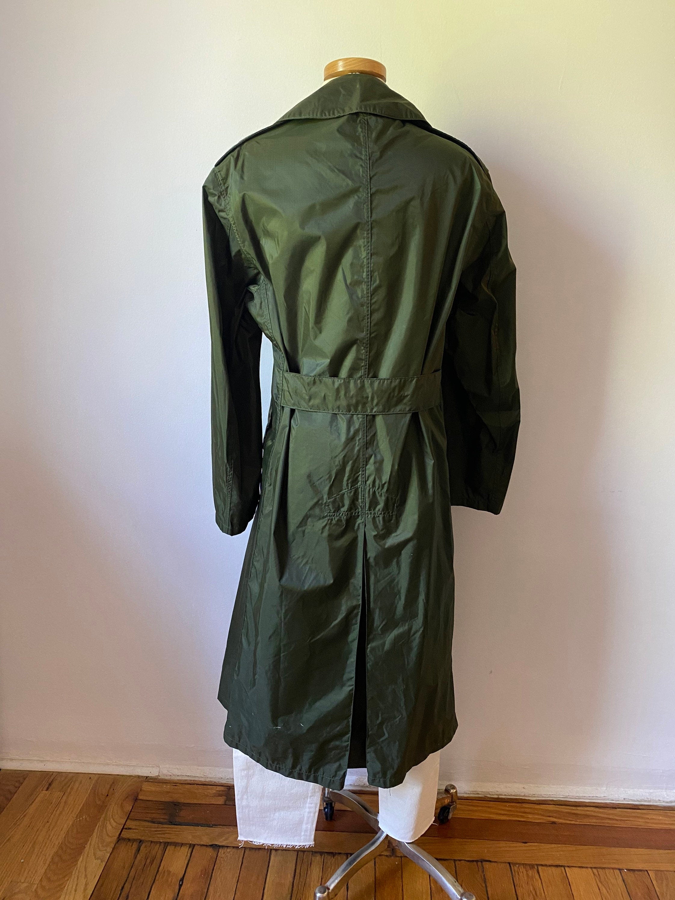 Vintage 70’s Military Trench Raincoat | Shop THRILLING