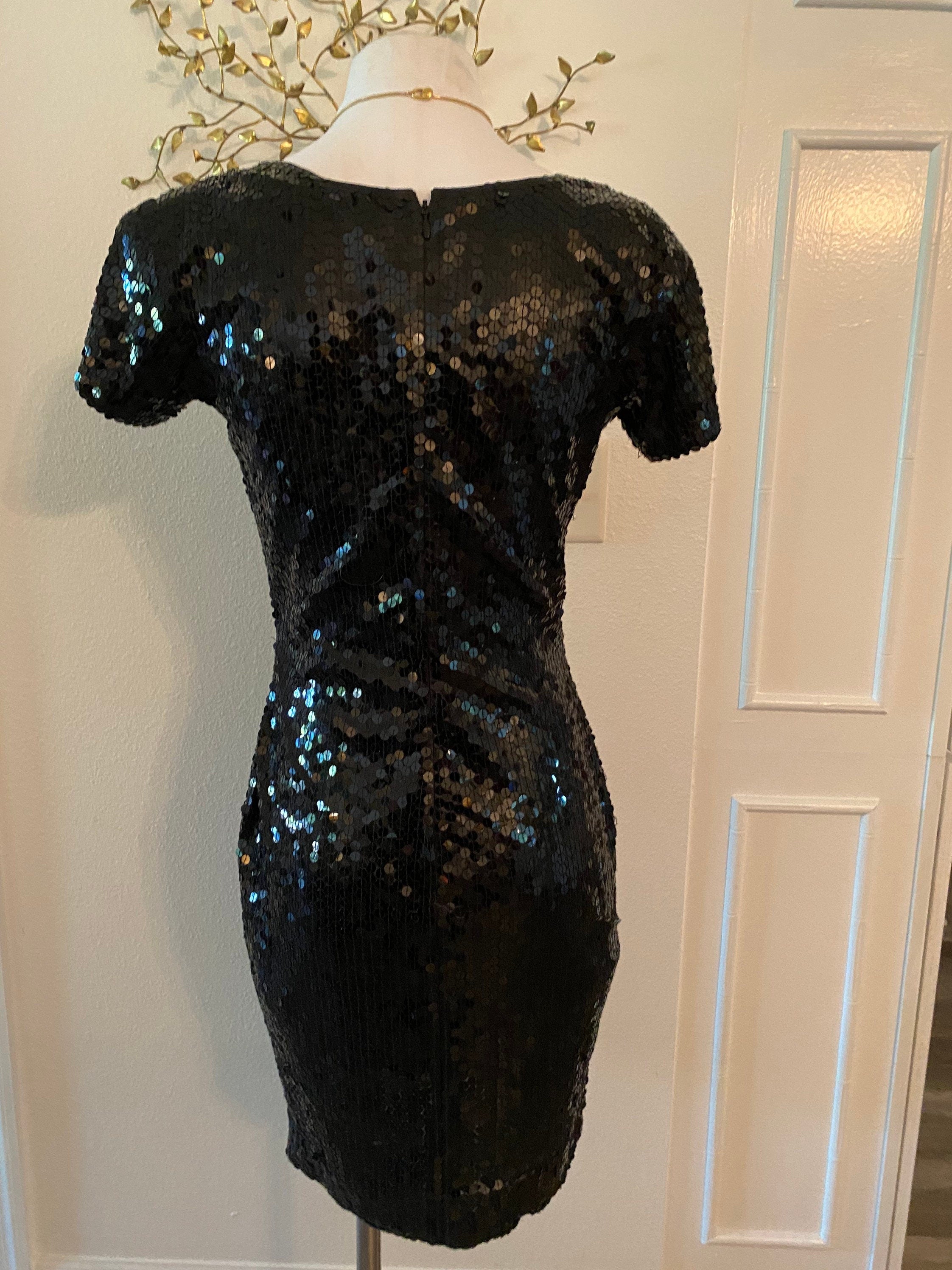 cache black sequin dress NWT Cache Dress Color Black Sequin Women Size 0