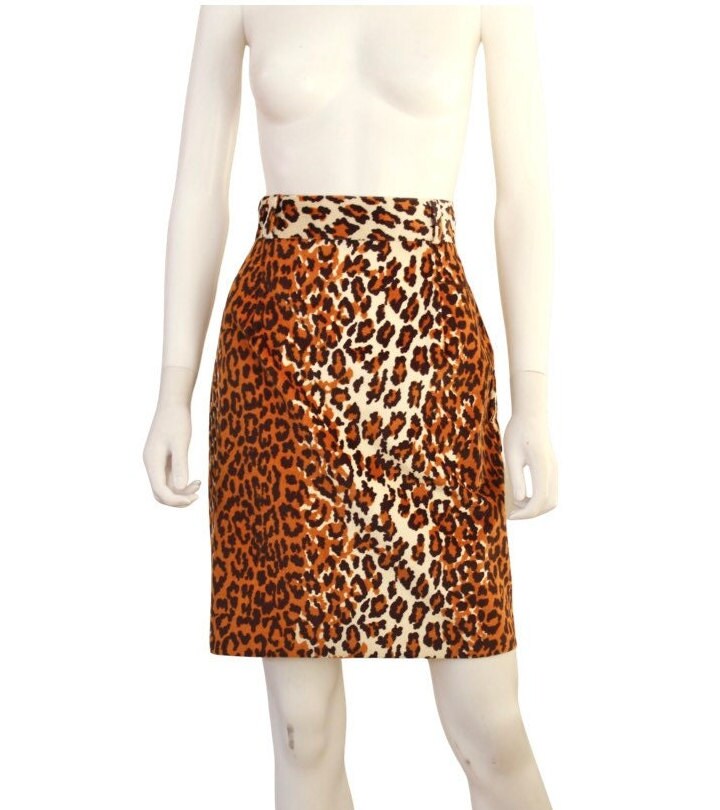 Vintage early 2000s leopard print micro mini skirt main image 1