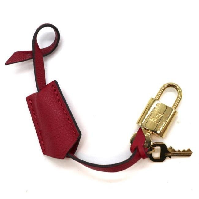 Louis Vuitton Python Clochette with Silver Brass Lock Keys Set #312  Multiple colors Metal ref.522776 - Joli Closet