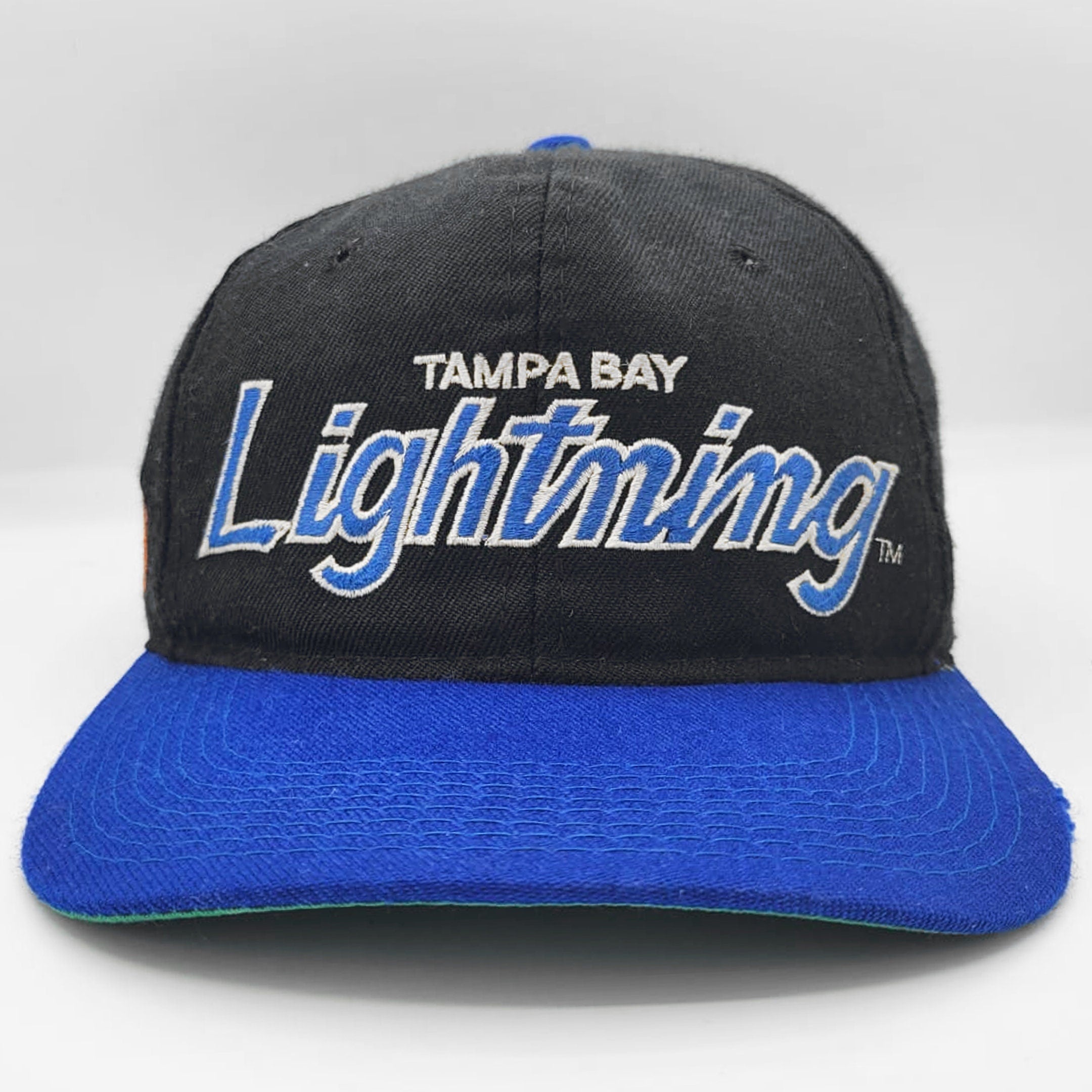 Vintage Snapback Snap Back Hat Tampa Bay Lightning Signature Slash Logo  90's Wool New With Tags NWT NHL Hockey – For All To Envy