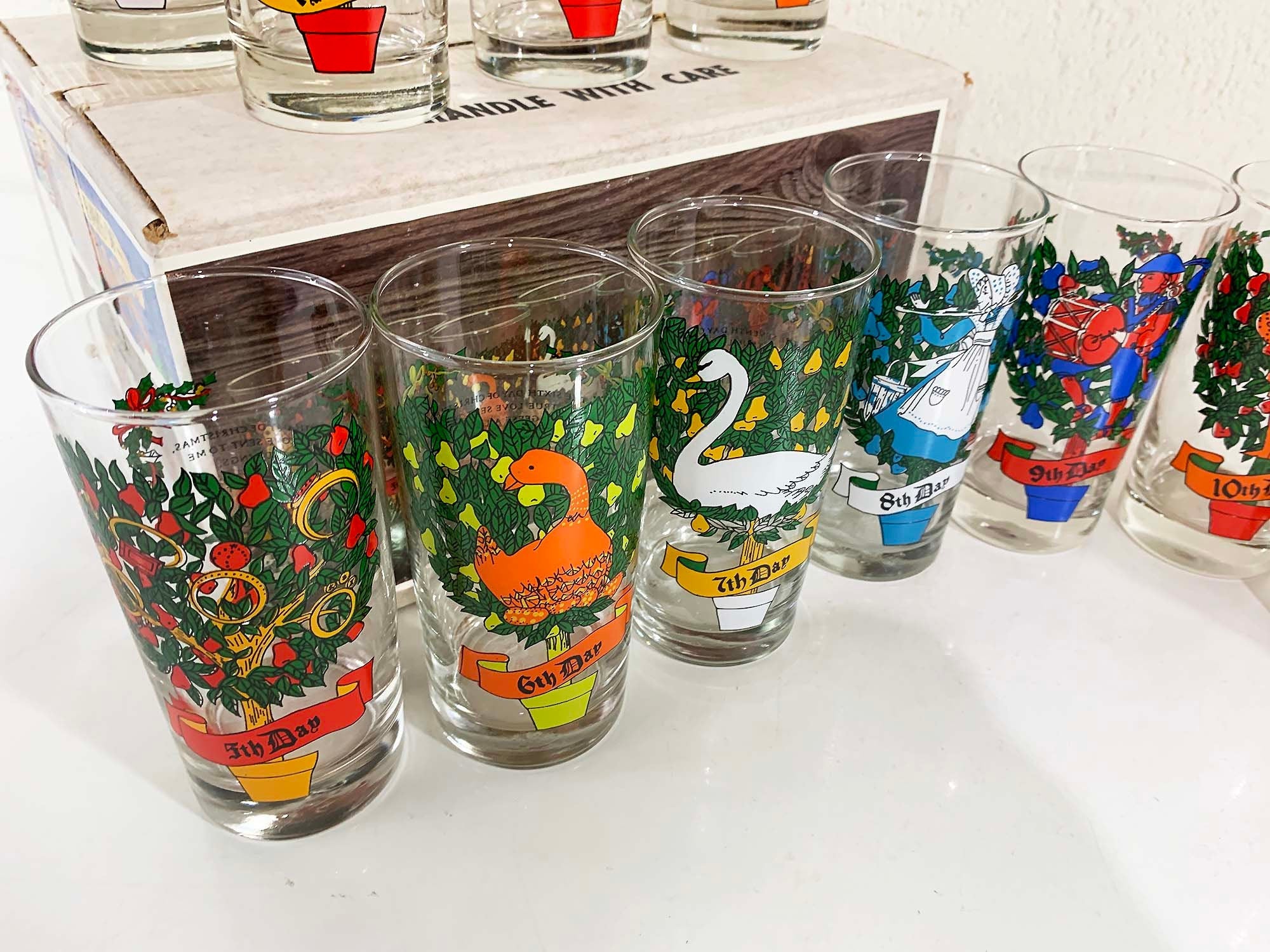 Vintage Set of 12 Indiana Glass Twelve Days of Christmas Drinking