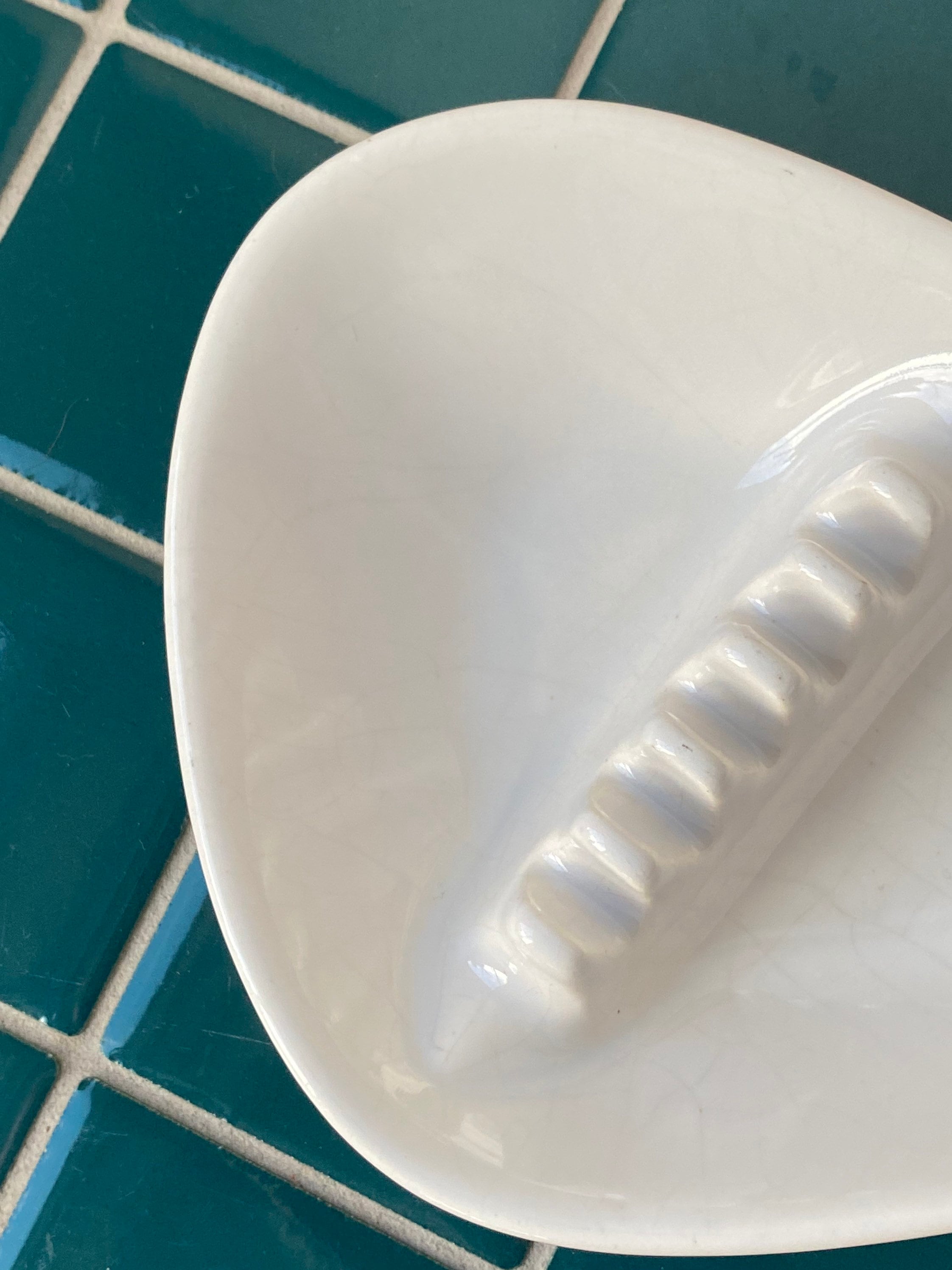 60s Vintage Mid Century Modern Haeger Ceramic Boomerang Ashtray Shop