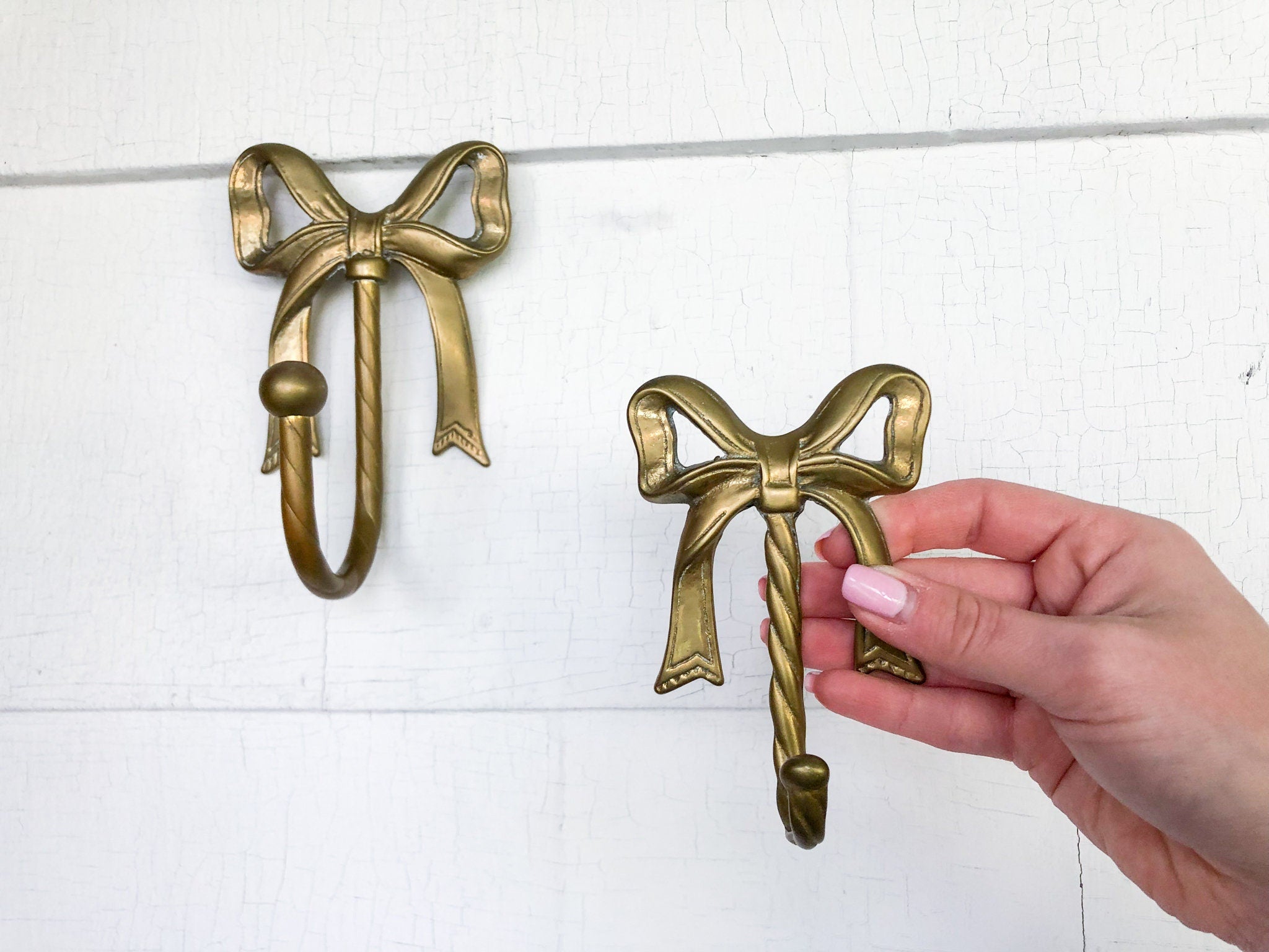 Vintage Brass Bow Wall Hooks | Shop THRILLING