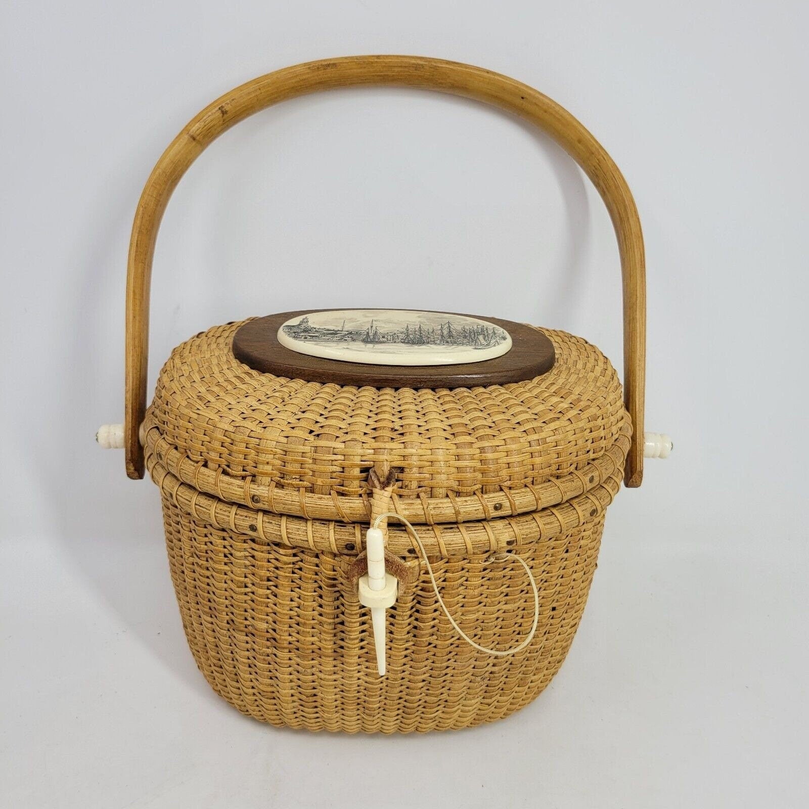 Vintage Barlow Nantucket Woven Basket Purse Scrimshaw Ships Sailboat