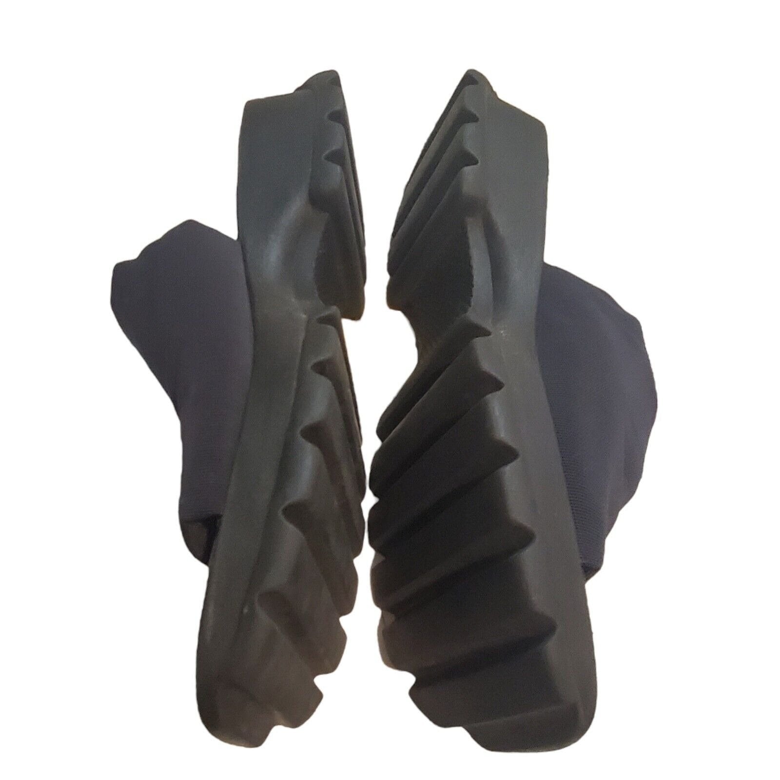 stretchy platform sandals