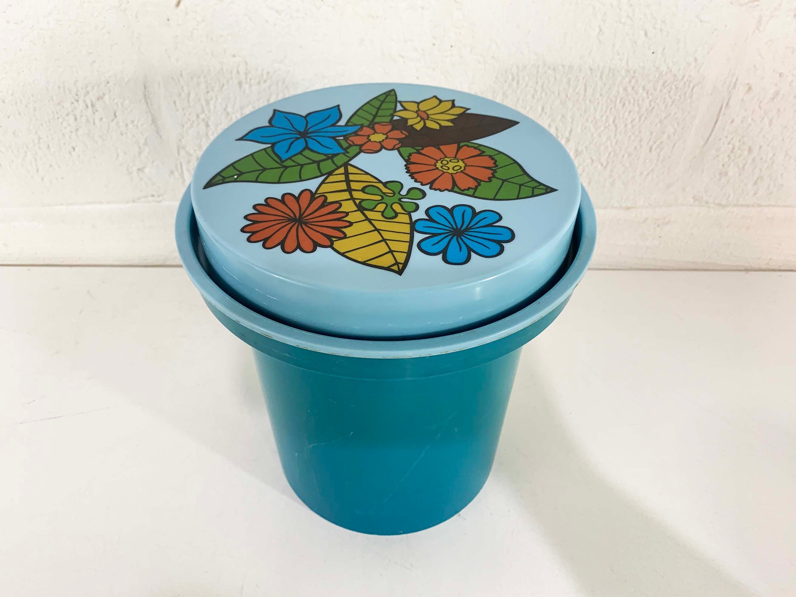 Vintage Floral Rubbermaid Canister Groovy Blue Flowers Flower Power Re