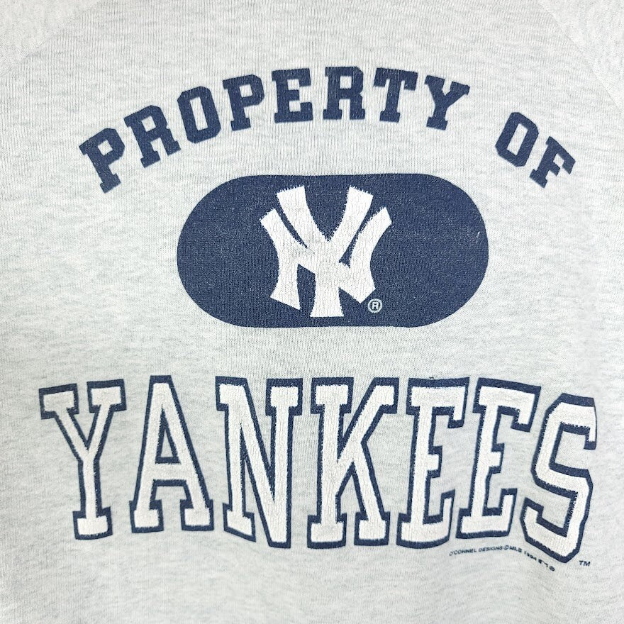 80s Vintage New York Yankees Property of Baseball Mlb T-shirt 