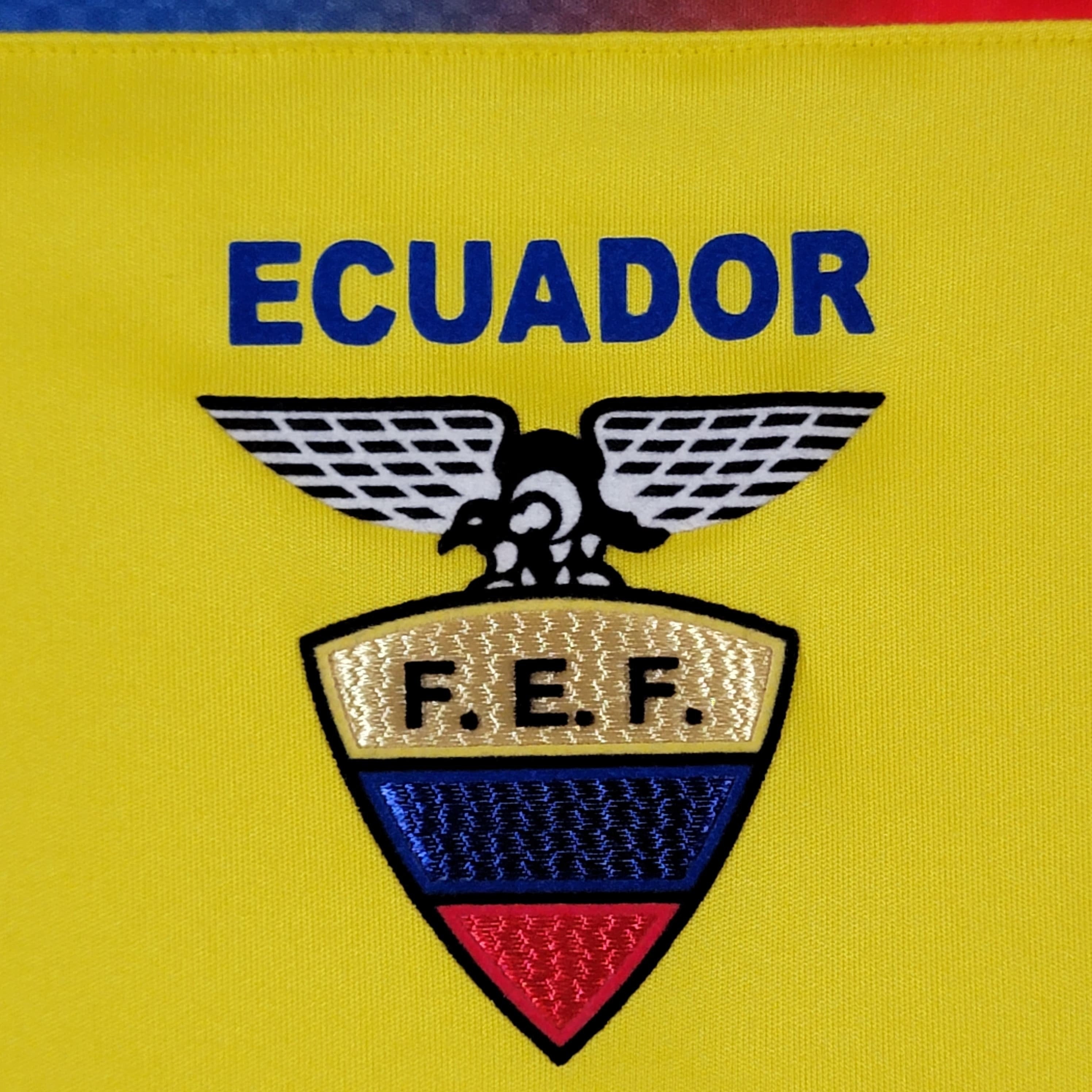 Vintage Ecuador National Team Marathon Soccer Jersey Yellow Blue Kit 