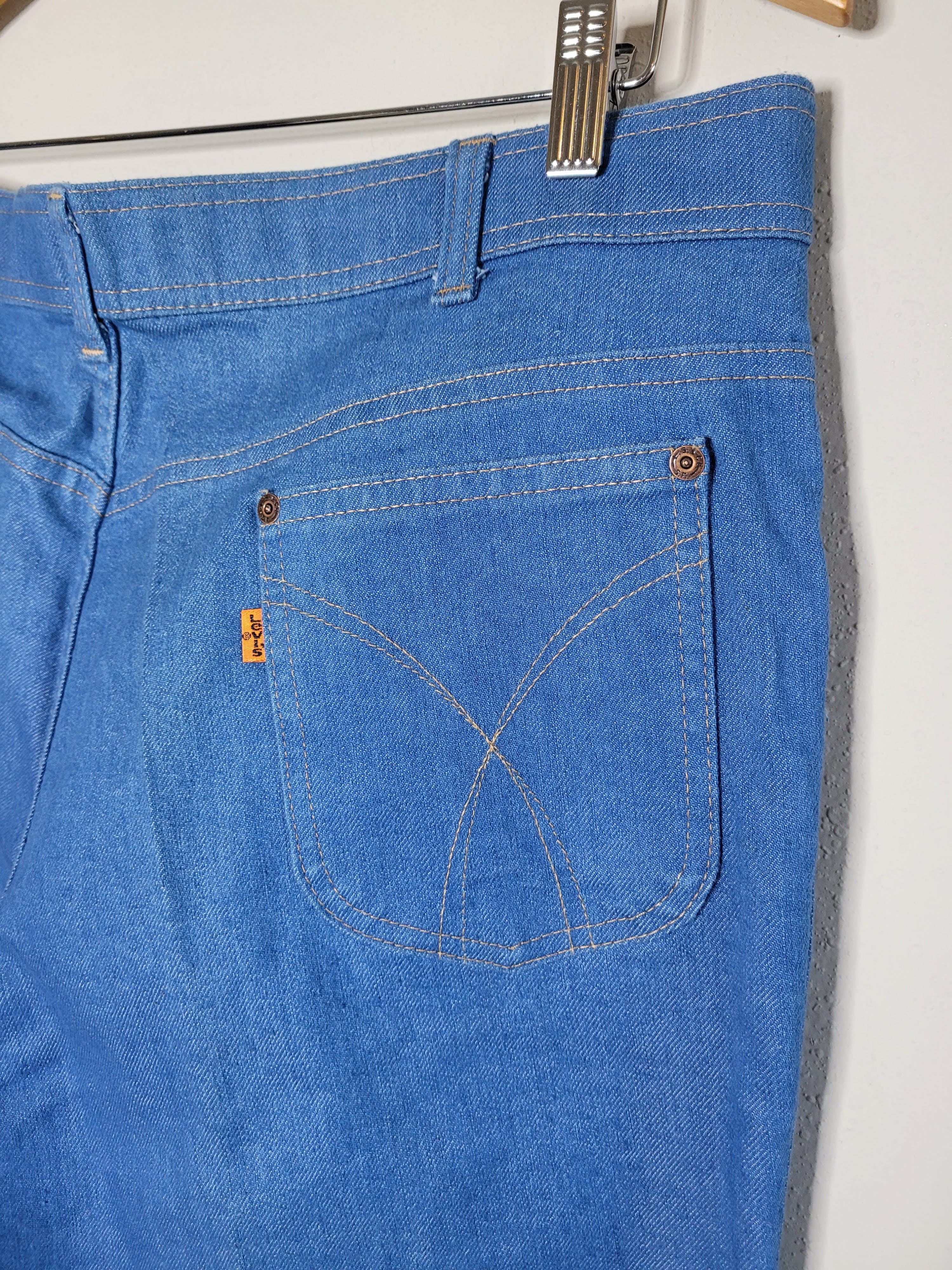 Vintage 70's/80's Men's Medium Wash Orange Tab Denim Jeans by