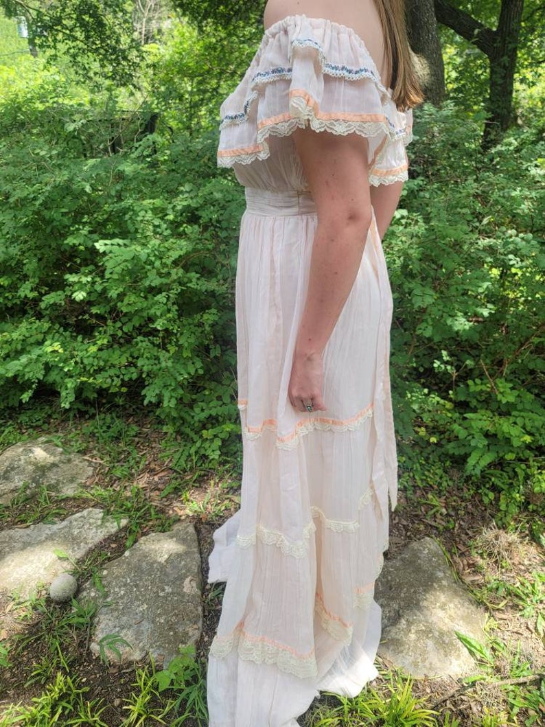 Vintage 70s Maxi Dress Off The Shoulder White Lace Medium By Gunne Sax ...