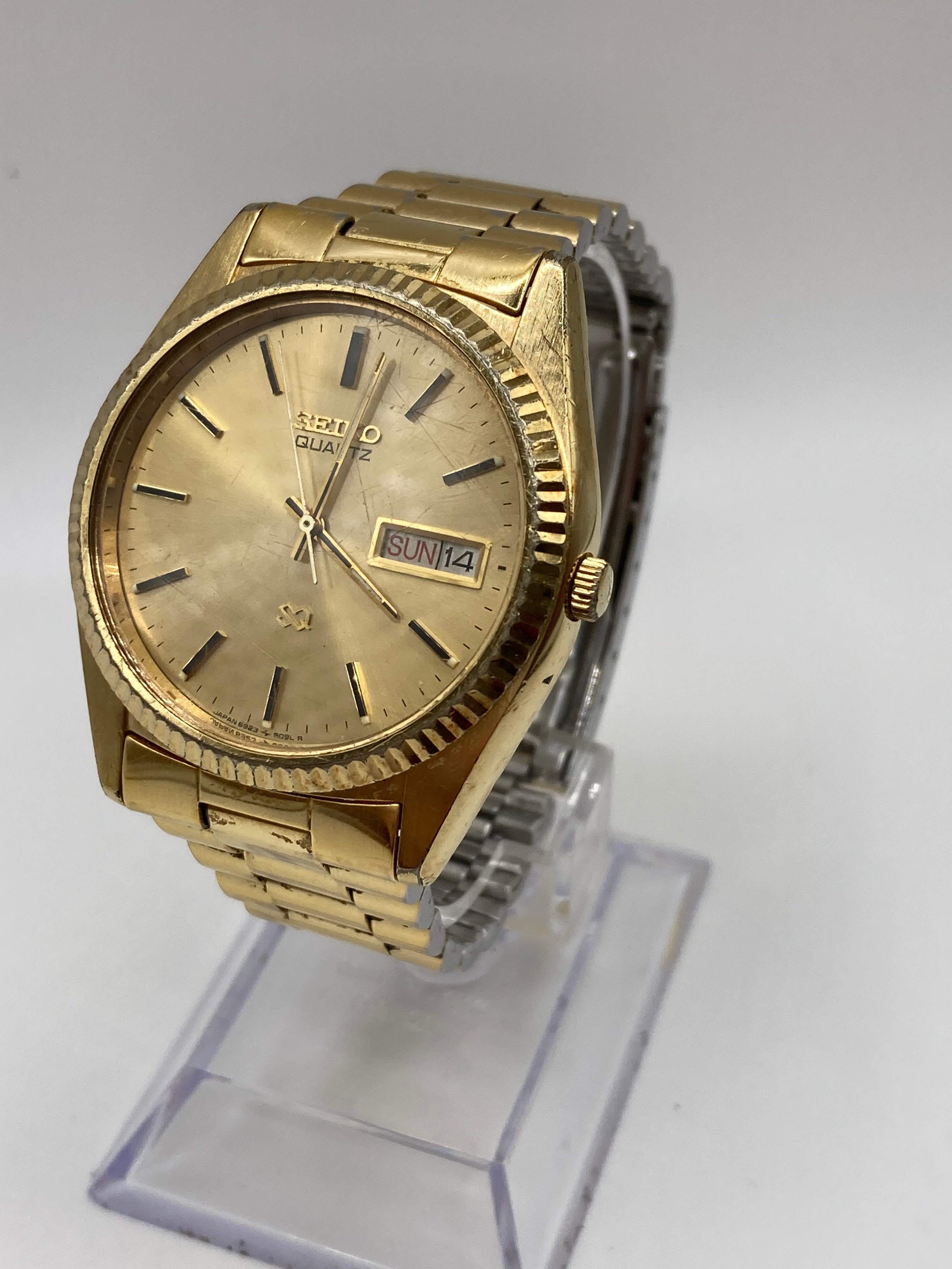 90s Men's Gold Tone Day Date Dial Vintage Watch By Seiko | Shop THRILLING