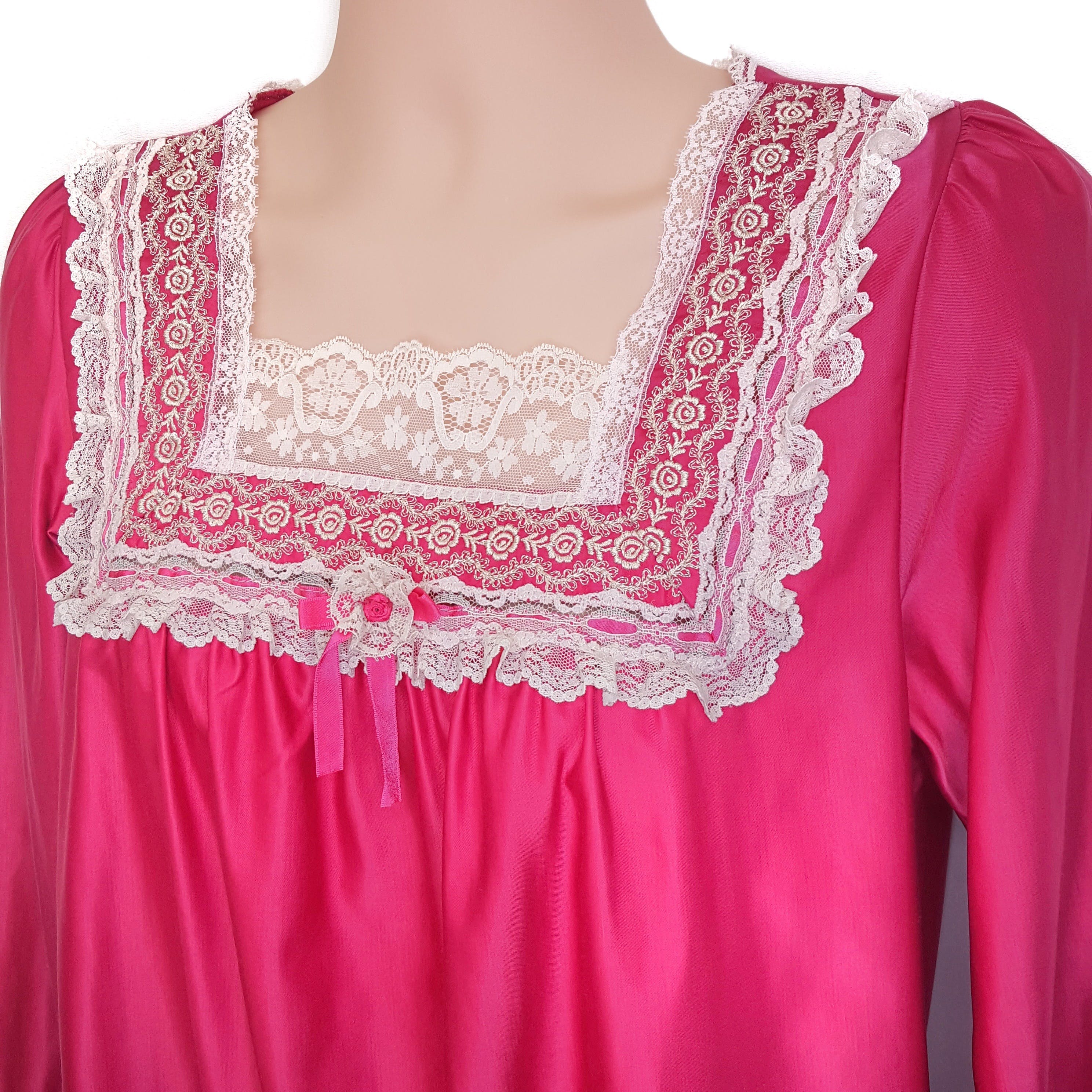 Vintage 80 s 90s 90 s Pink Satin Cuddleskin Lace Nightgown By