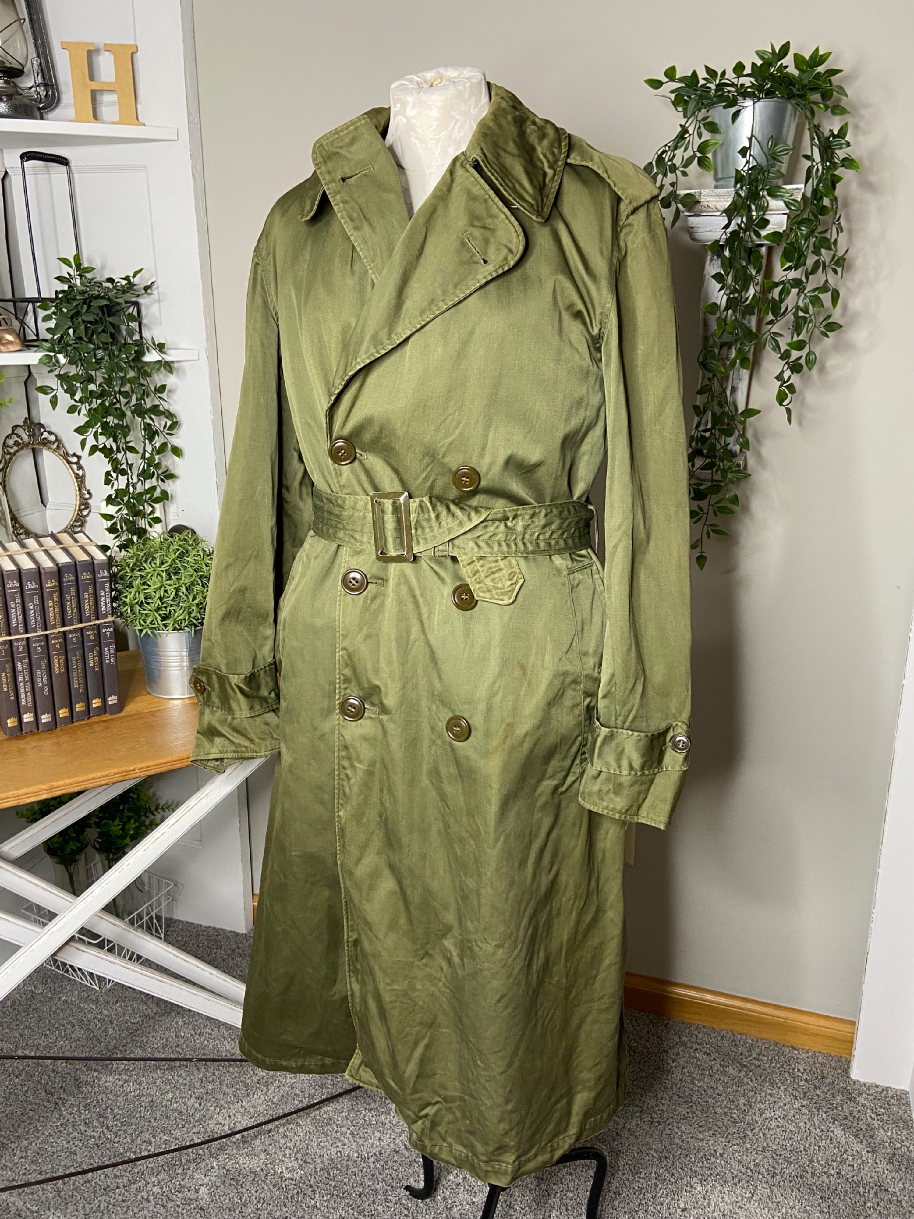 Vintage Military Trench Coat with Removable Lining Shop THRILLING