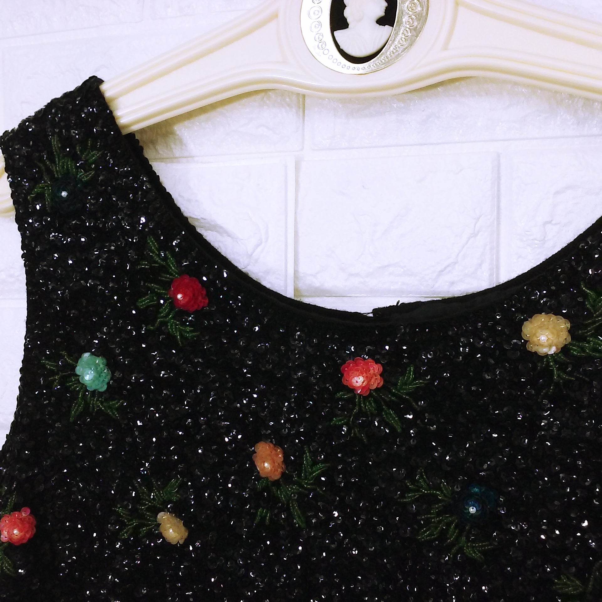 Vintage 50s-60s Crown Rose Originals Wool Silk Sequin Beaded hotsell Glam Tank Top Black