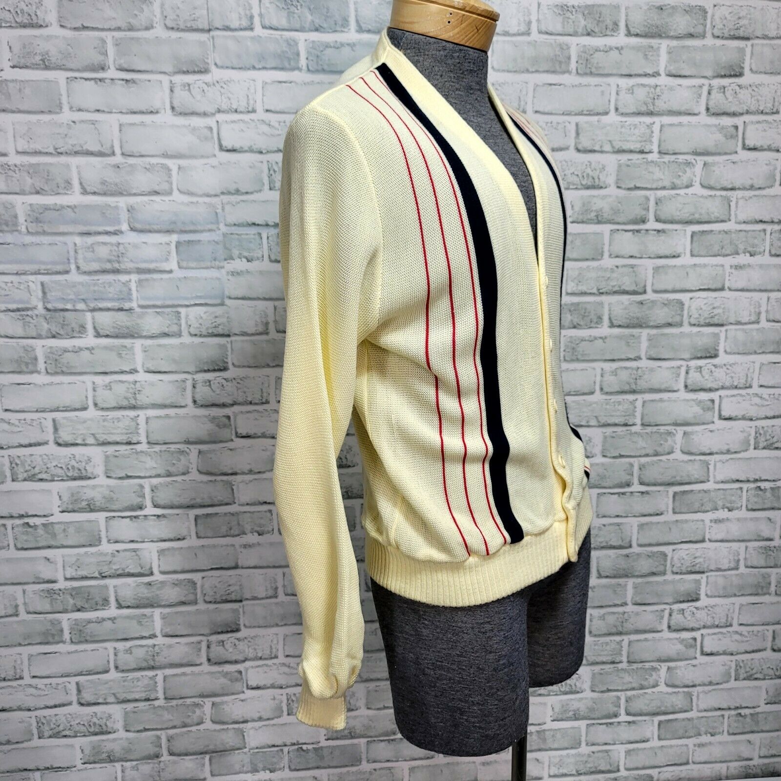 Vintage 70s Ivory Knit Cardigan Sweater Preppy England By Leo Gemelli vintage-70s-ivory-knit-cardigan-sweater-preppy-england-by-leo-gemelli