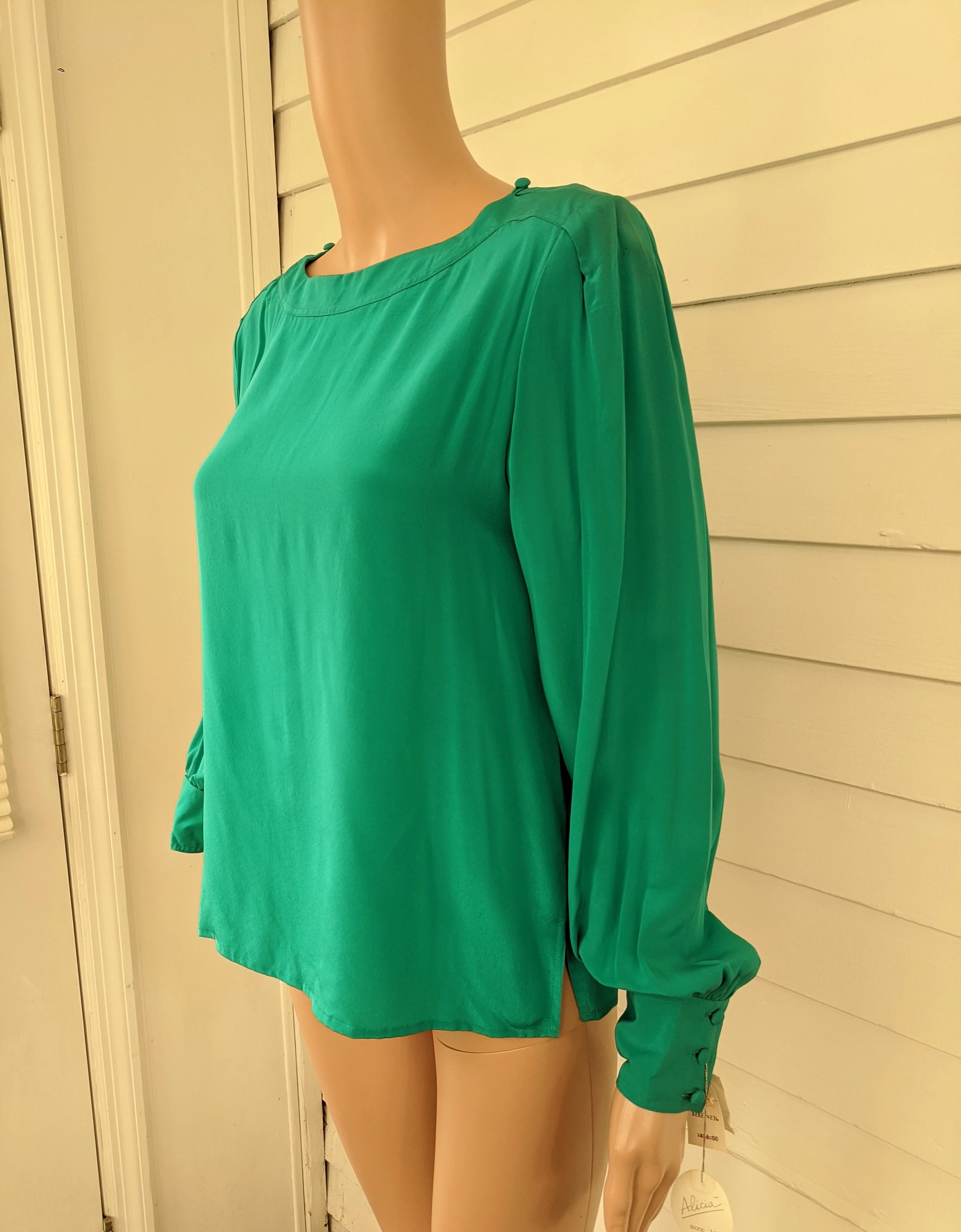 80s SLIME GREEN BATWING BLOUSE - MEDIUM