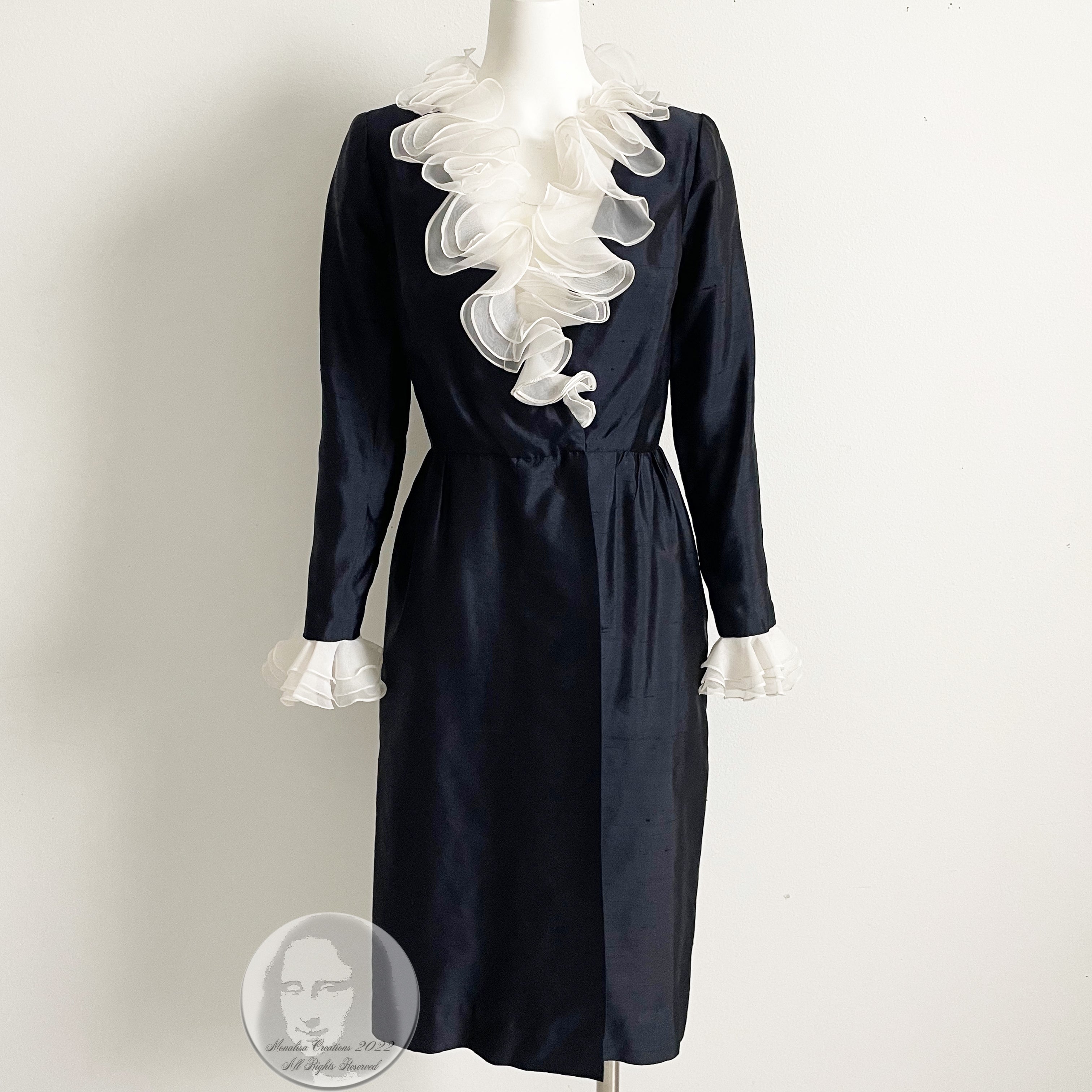 90s Dress with Ruffle Design