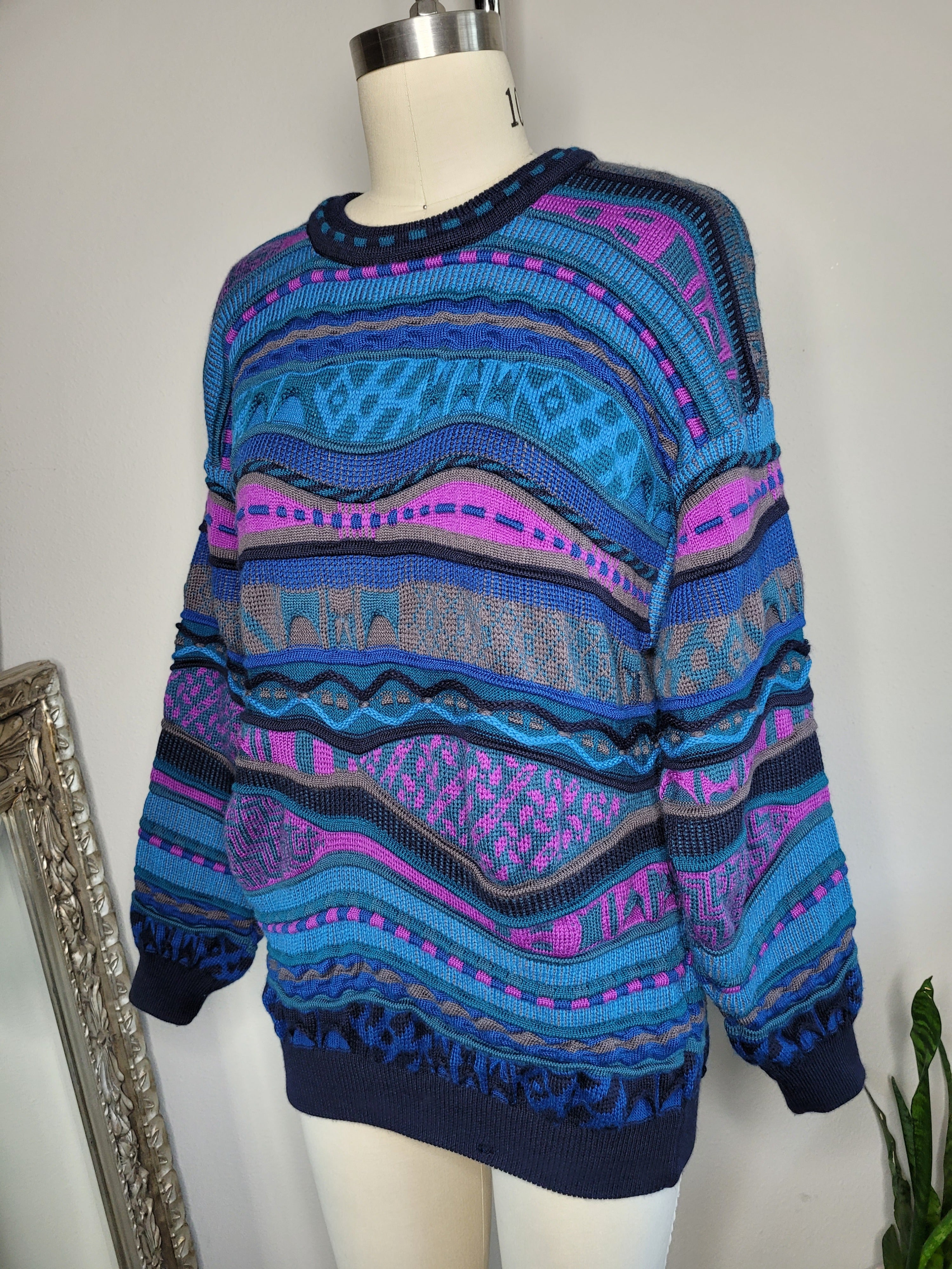 Emaroo sweater on sale