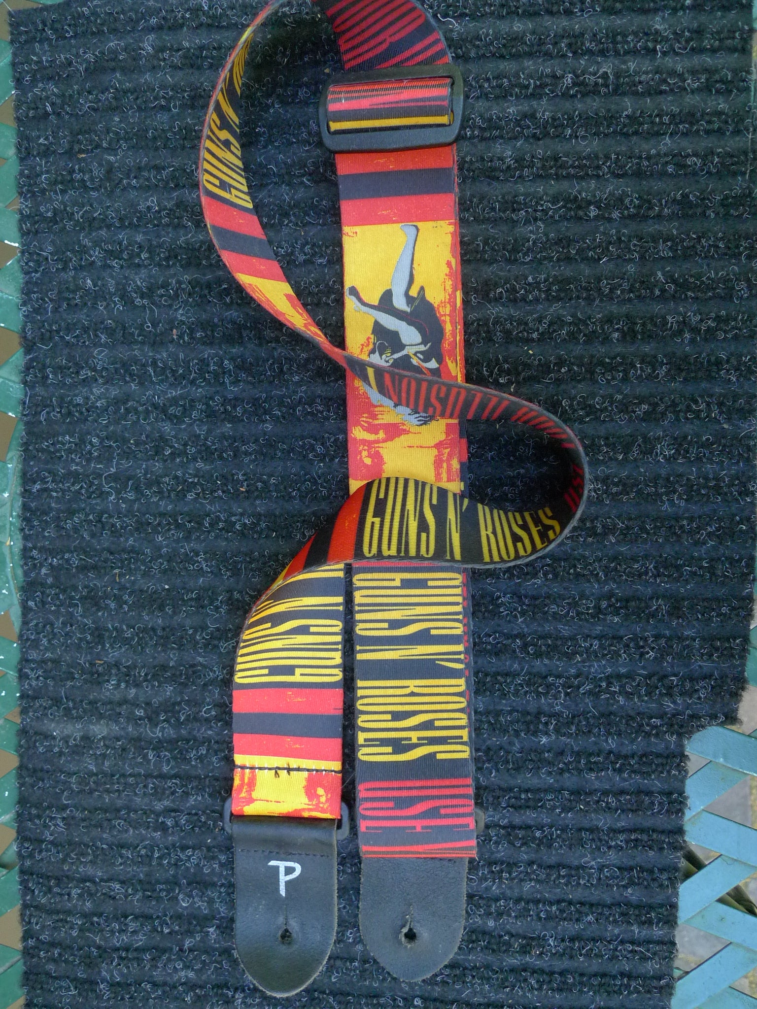 Vintage 00s Guns And Roses Guitar Strap Shop THRILLING