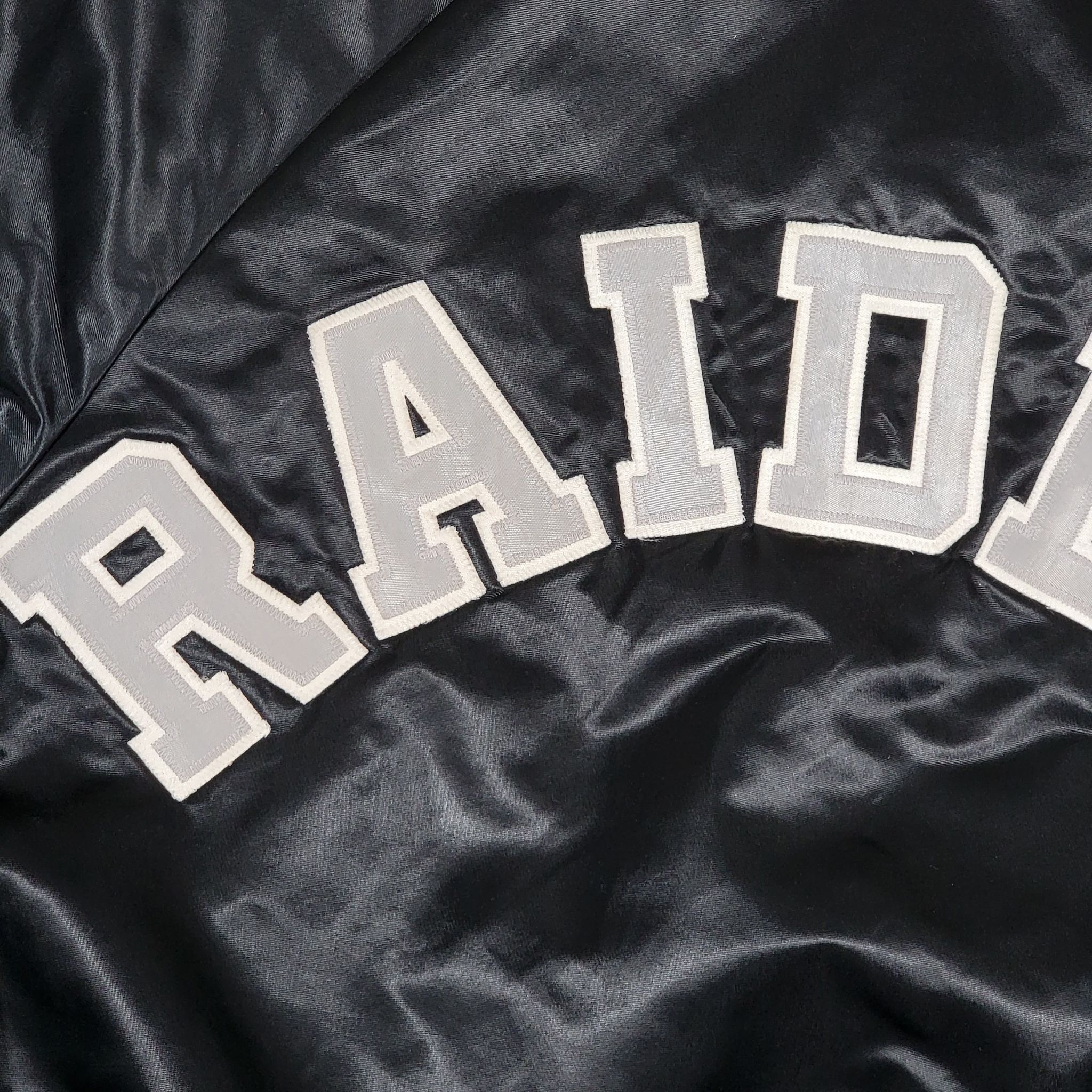 Vintage 80s/90s Los Angeles Raiders Nfl Silver Satin Bomber Jacket