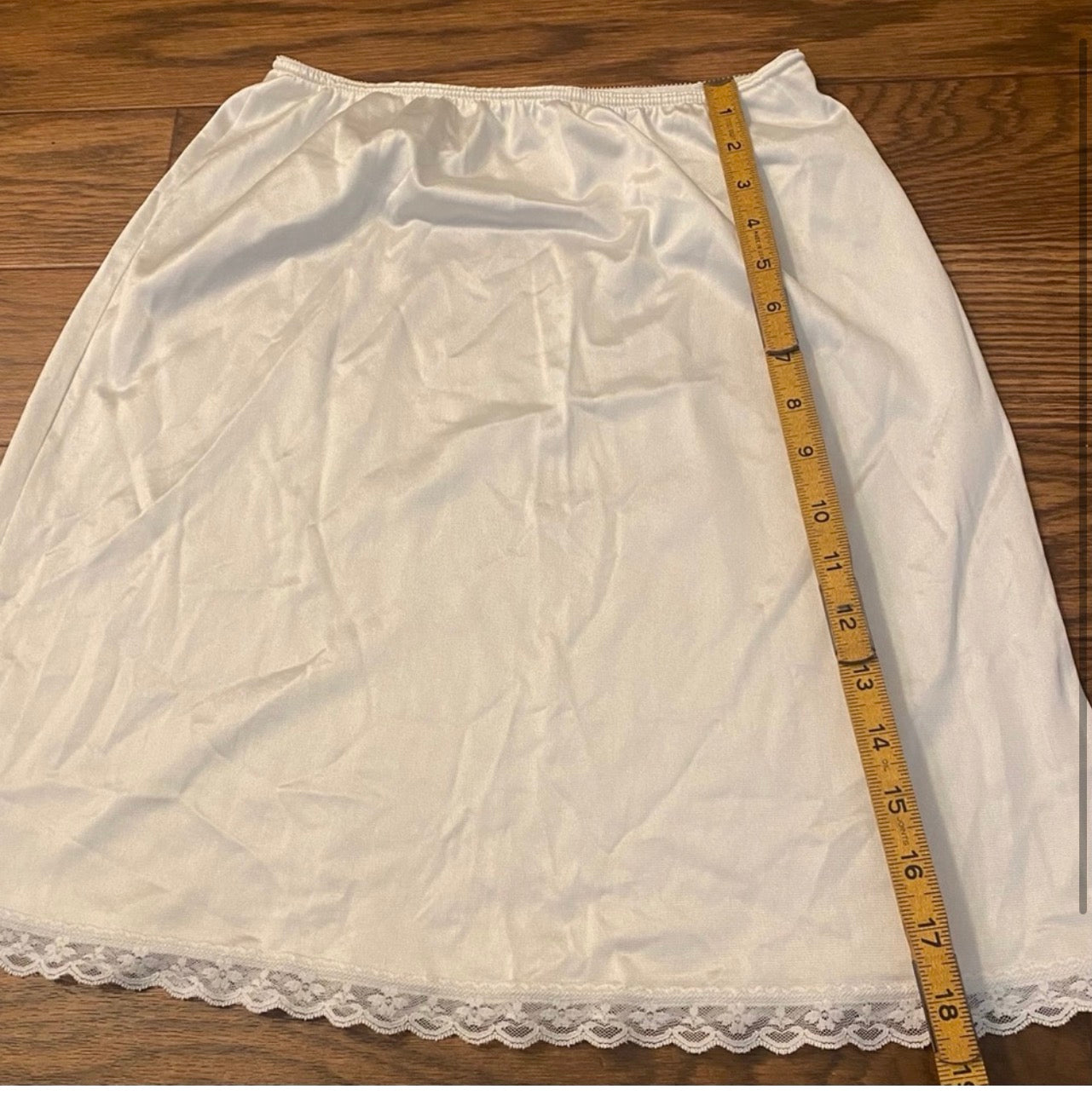 70s80s Vintage White Mini Half Slip Xs Small By Warners Shop Thrilling 8156