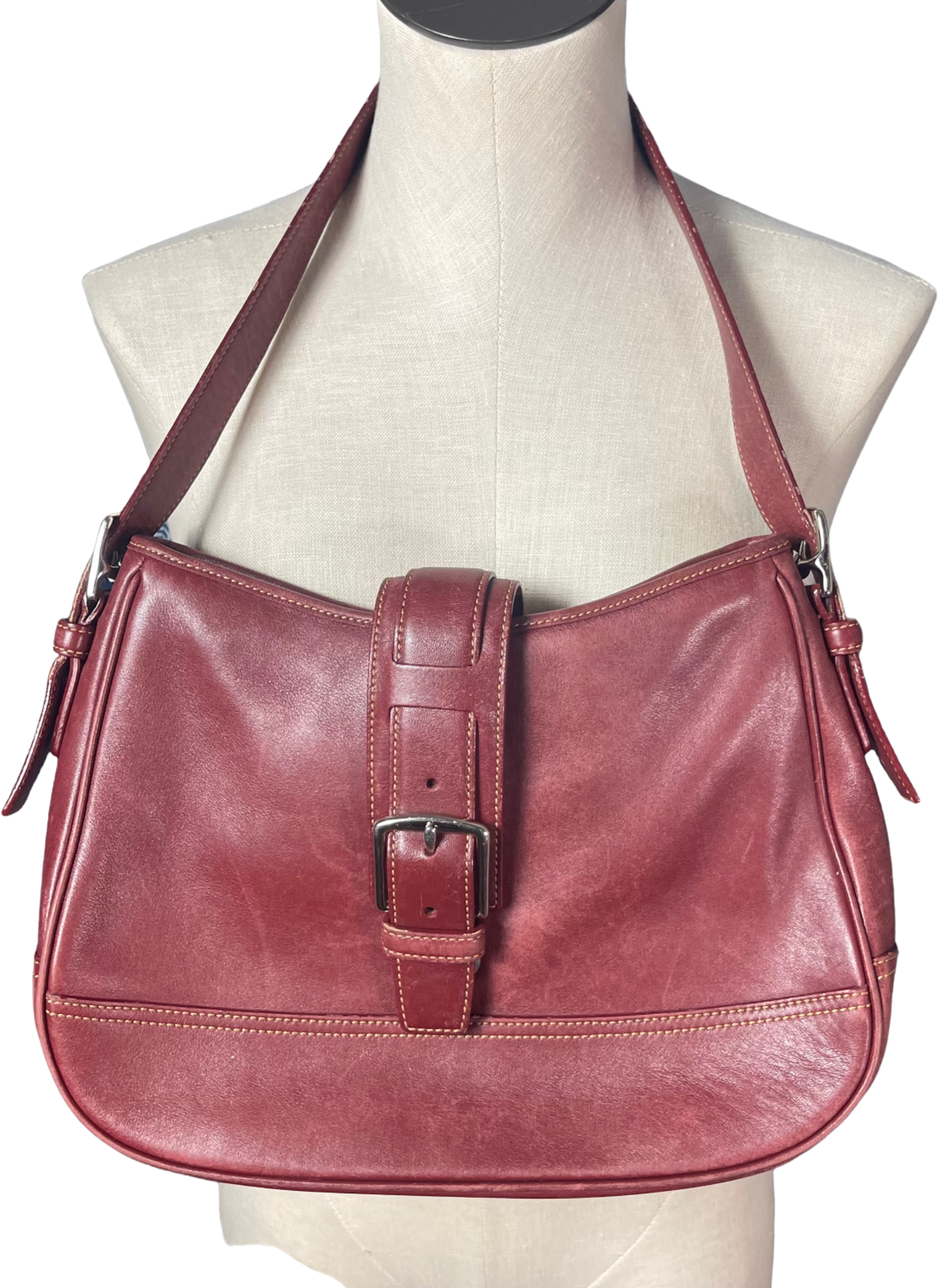 Coach hampton shoulder discount bag