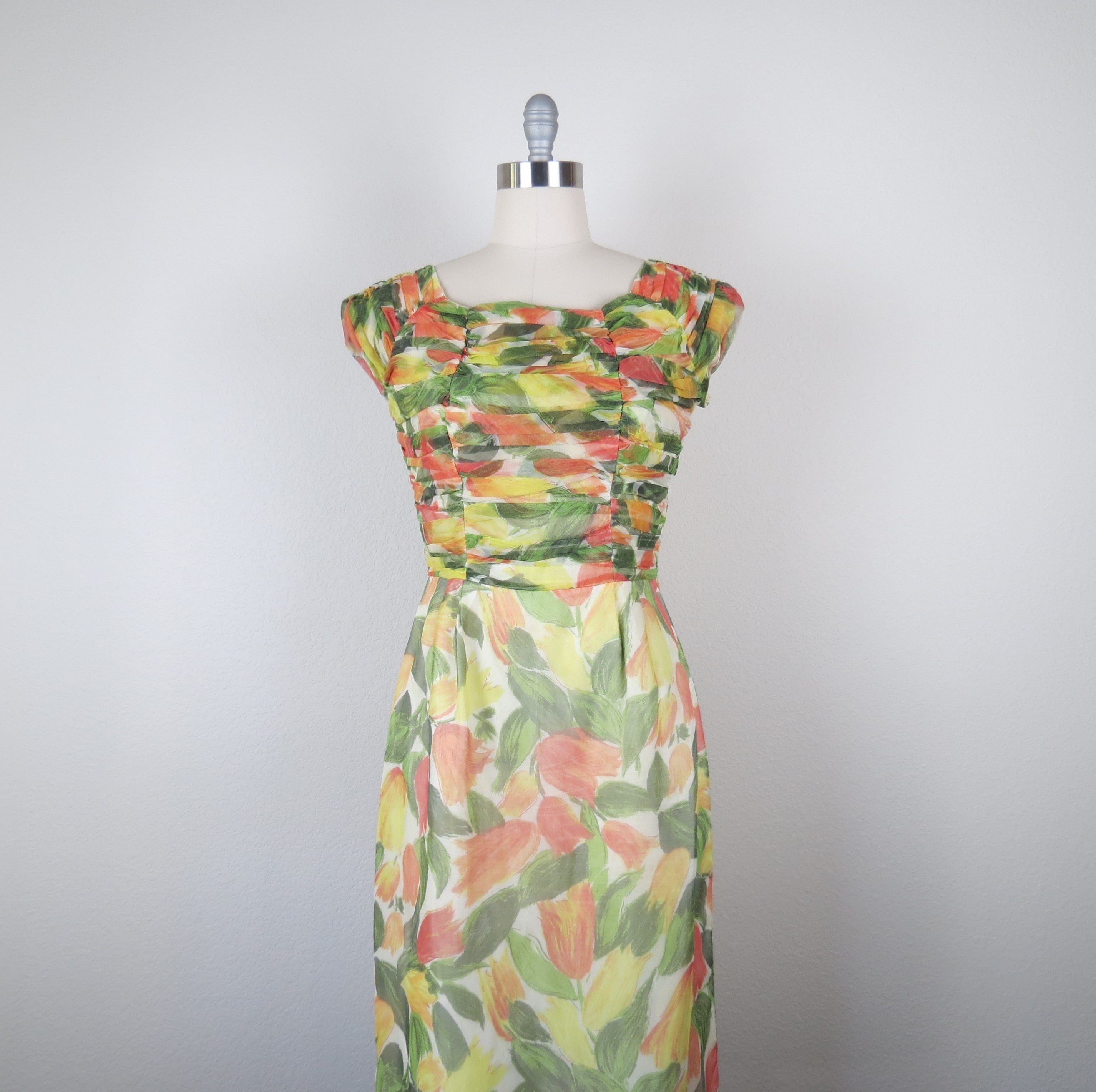 Vintage 1950s Cream Floral Voile Wiggle Dress
