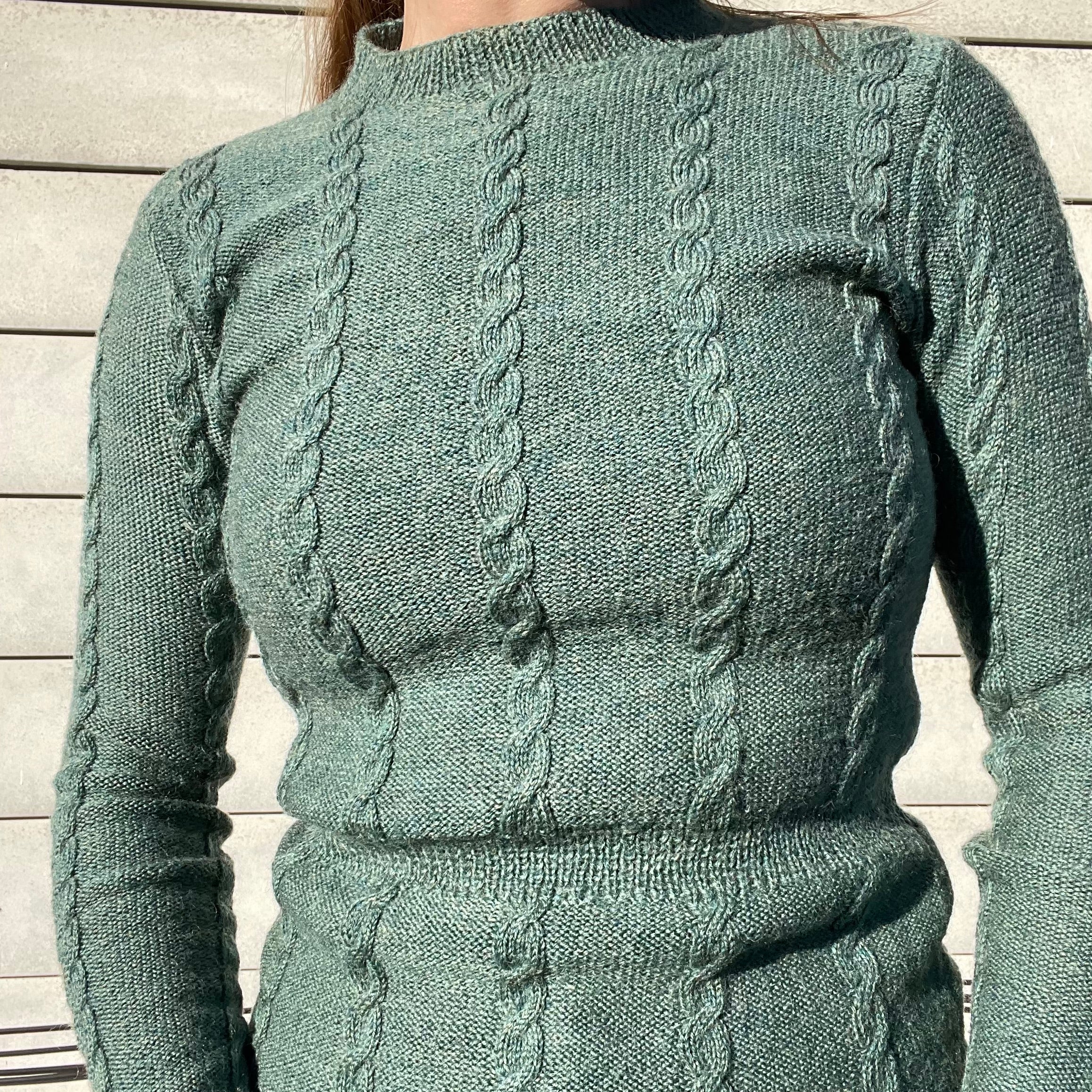 70s Cream Wool Embroidered Sweater (S/M)