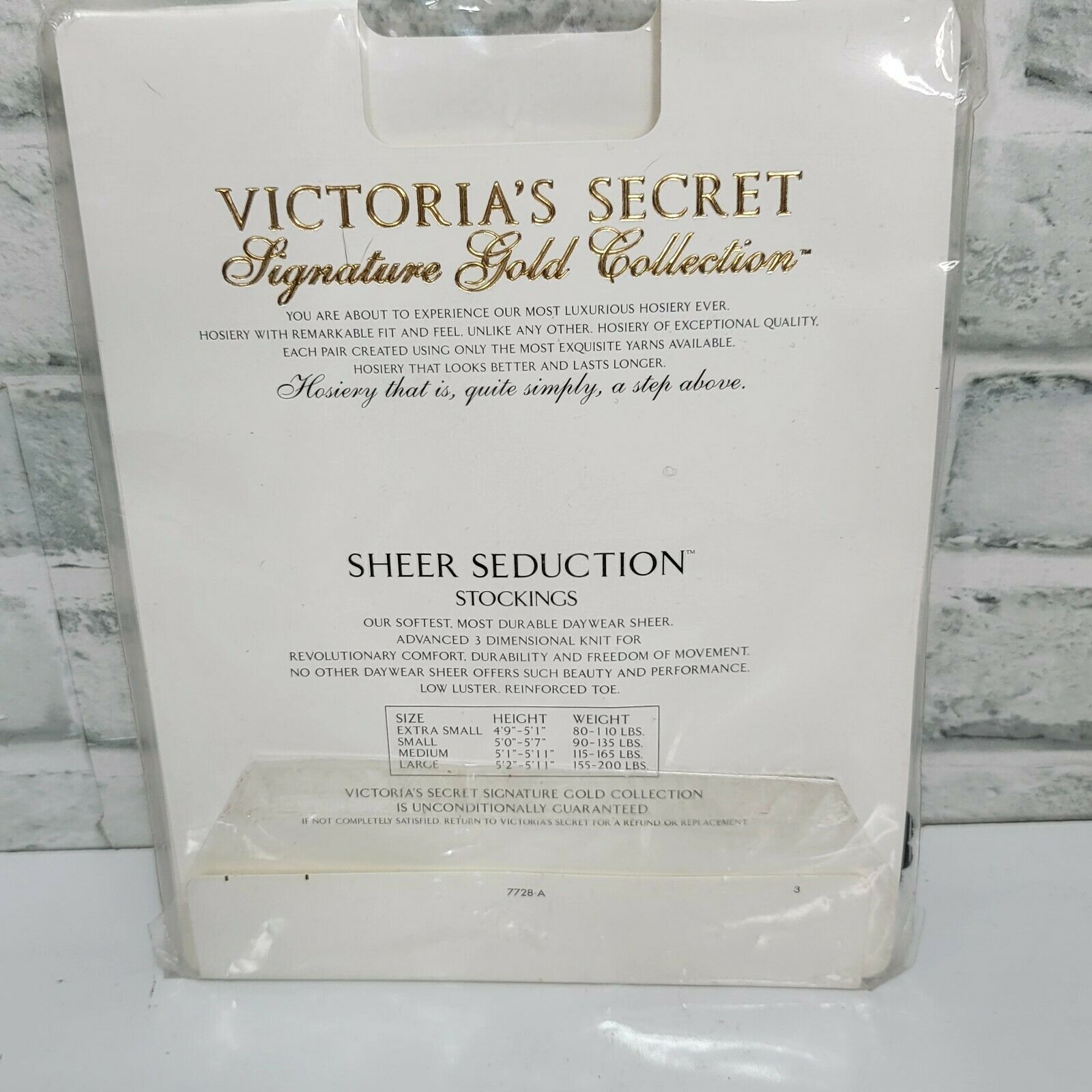 Victoria's Secret Signature Gold Collection pantyhose 