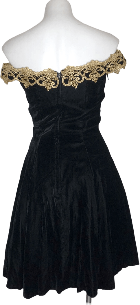 Jessica McClintock Formal Velvet Dresses