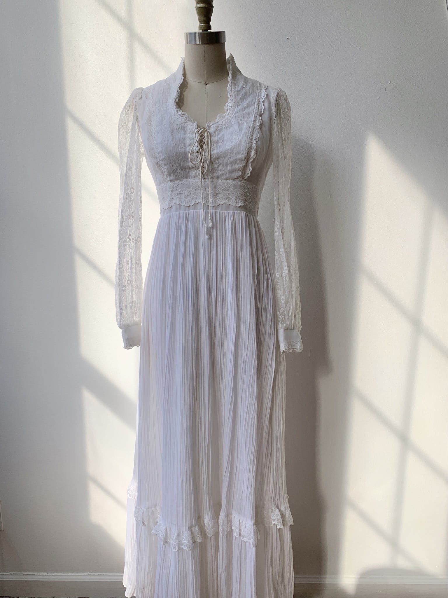 Vintage 70's White Lace Corseted Maxi Dress by Gunne Sax | Shop THRILLING