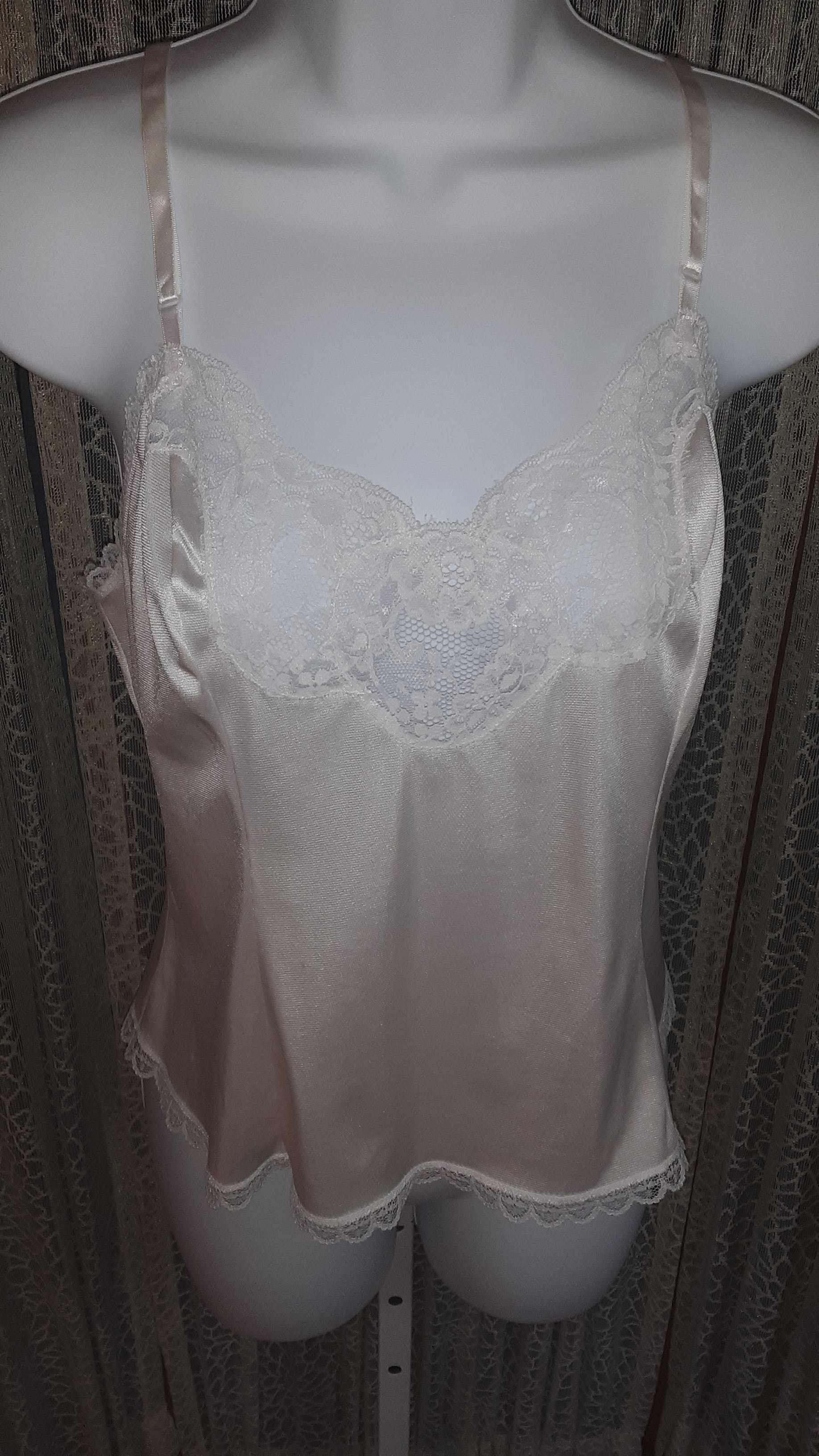 Agnes Orinda Women's Plus Size Lace Floral Adjustable Strap Packs Elegant Summer Camisoles