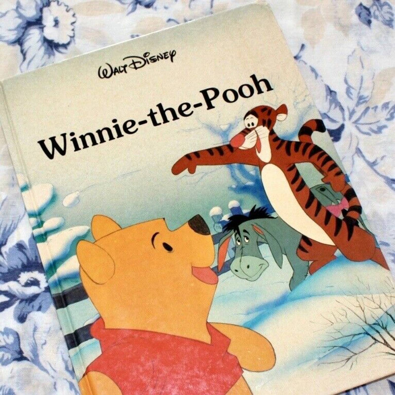 Vintage Walt Disney Classic Series Gallery Book Series- Winnie-the-Pooh by  Dis | Shop THRILLING