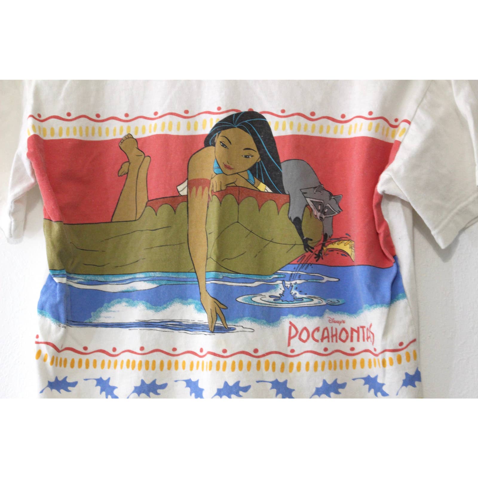 Vintage on sale disney pocahontas shirt