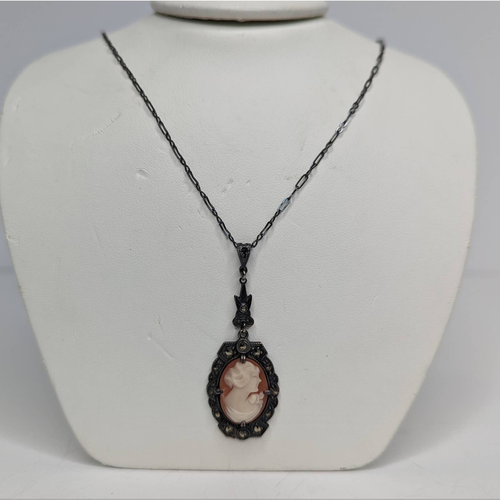 Vintage Cameo Carved Shell In Sterling Silver Pendant Necklace | Shop ...