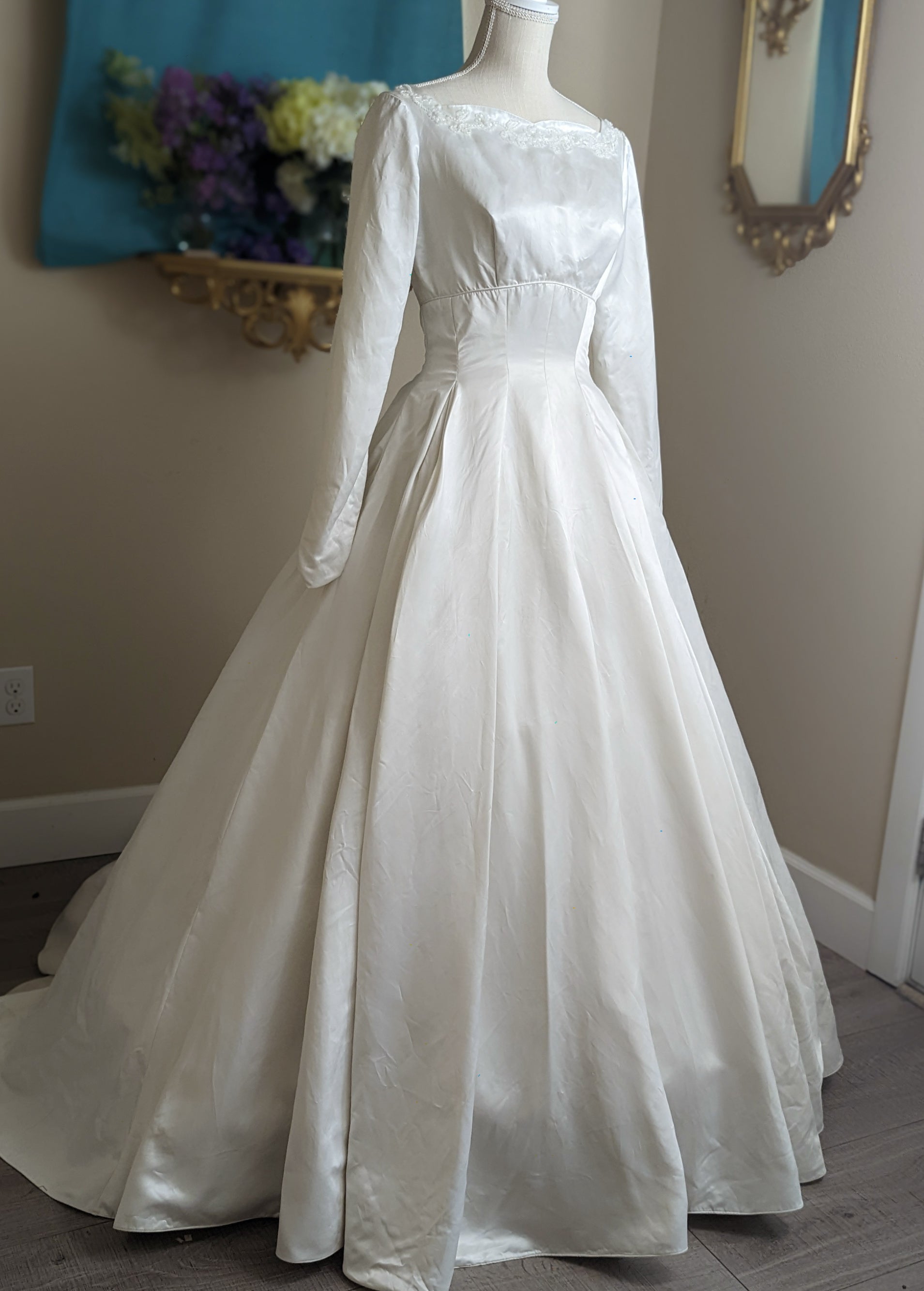 Vintage 1962 Soft White Full Ball Gown Wedding Dress In Satin with Hand ...