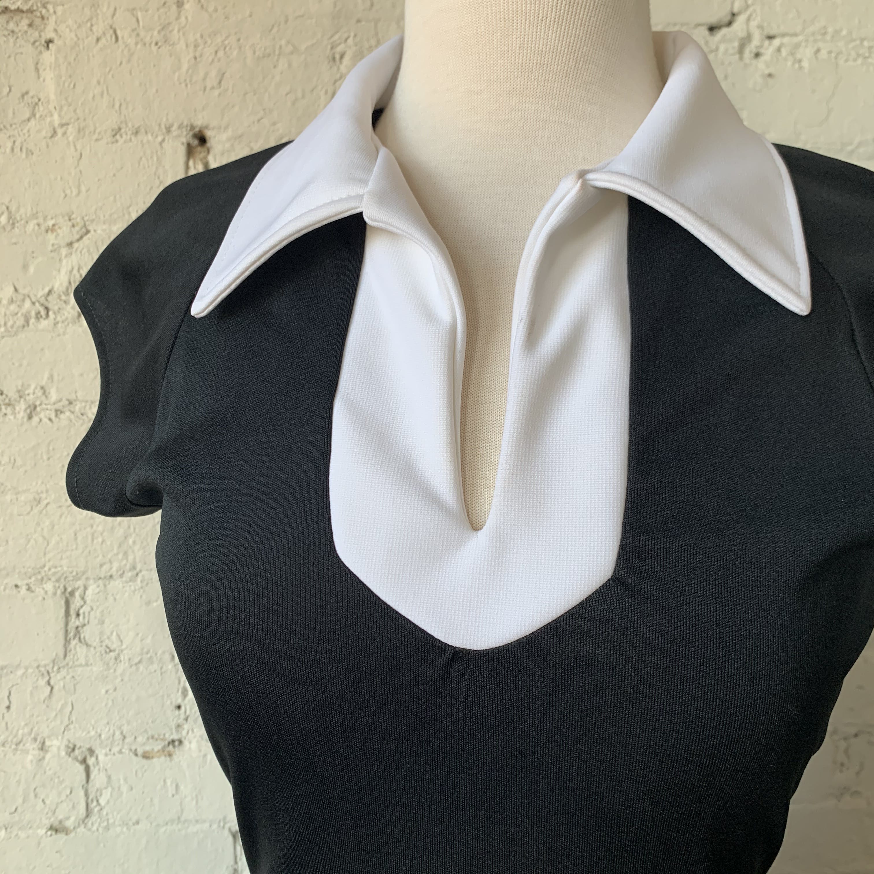 Vintage 70's Mod Black and White Handmade Dress | Shop THRILLING