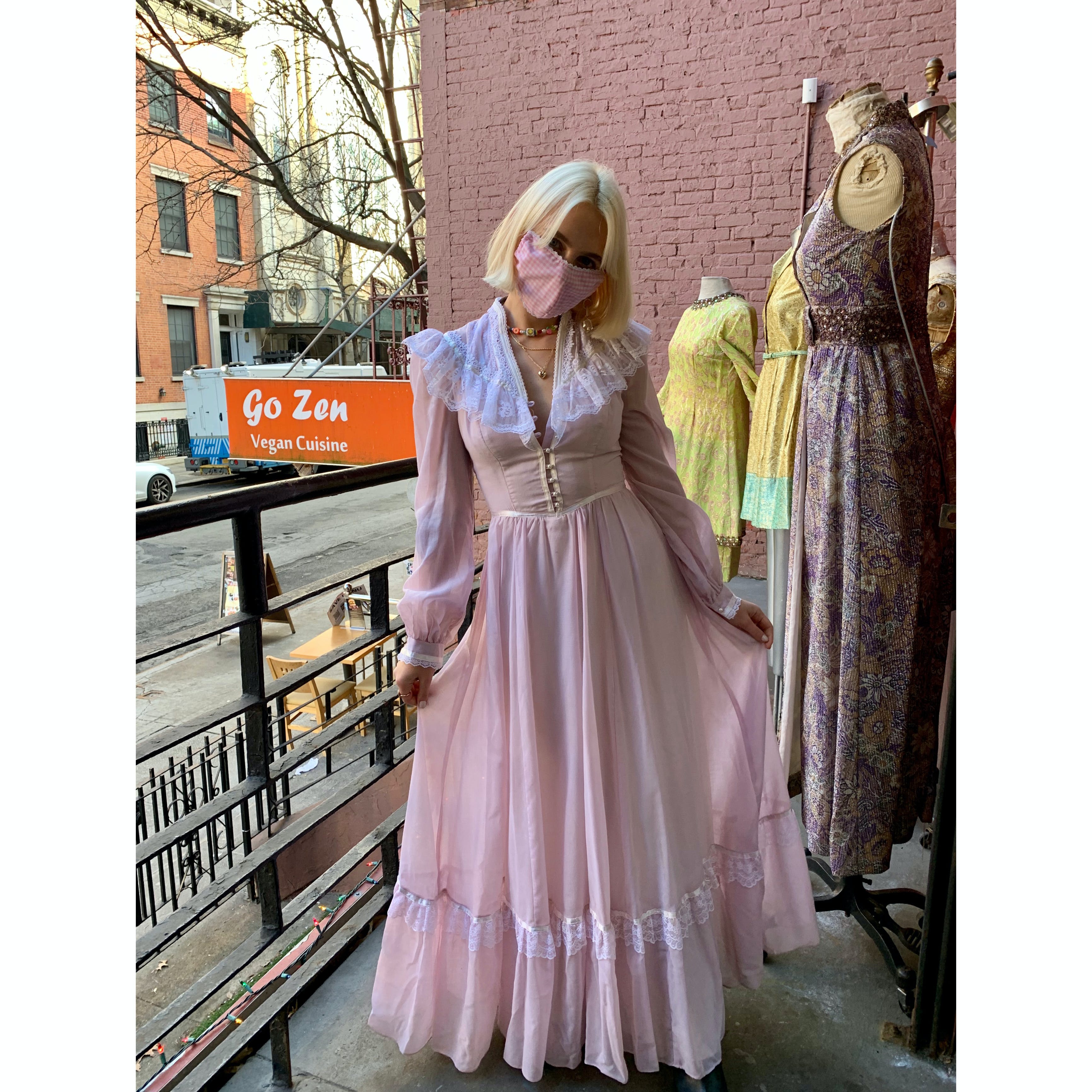 Vintage 70's Pale Pink and Lace Prairie Maxi Dress by Gunne Sax | Shop ...